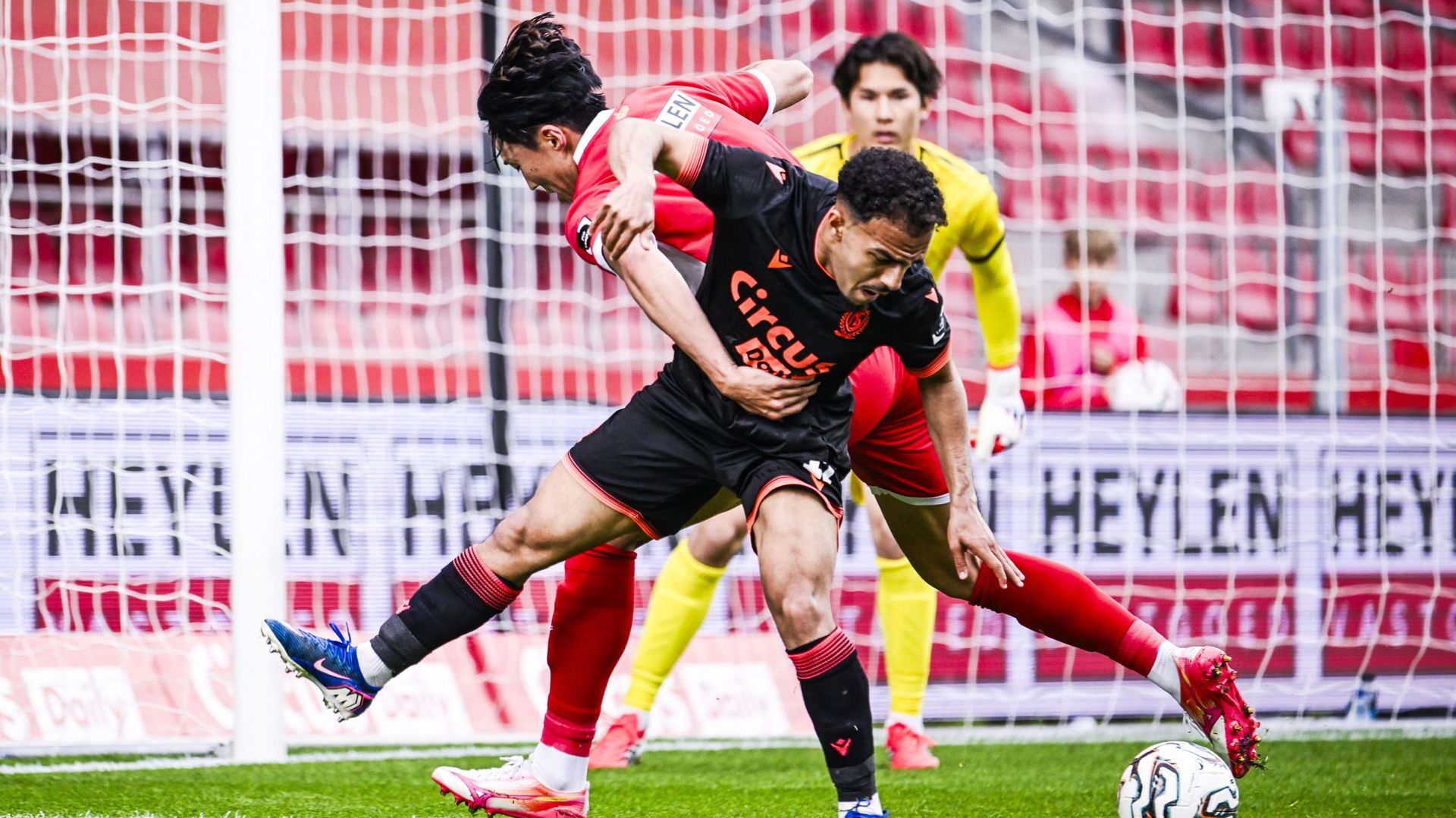 Standard - Antwerp : les Liégeois veulent signer la passe de trois (direct commenté et audio 20h45)