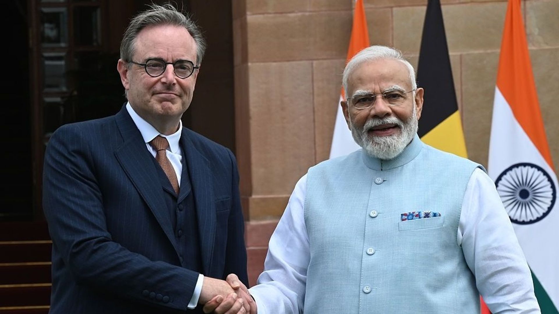 Bart De Wever en Inde : Catherine Bros juge "étrange" que les Européens jouent chacun leur propre carte