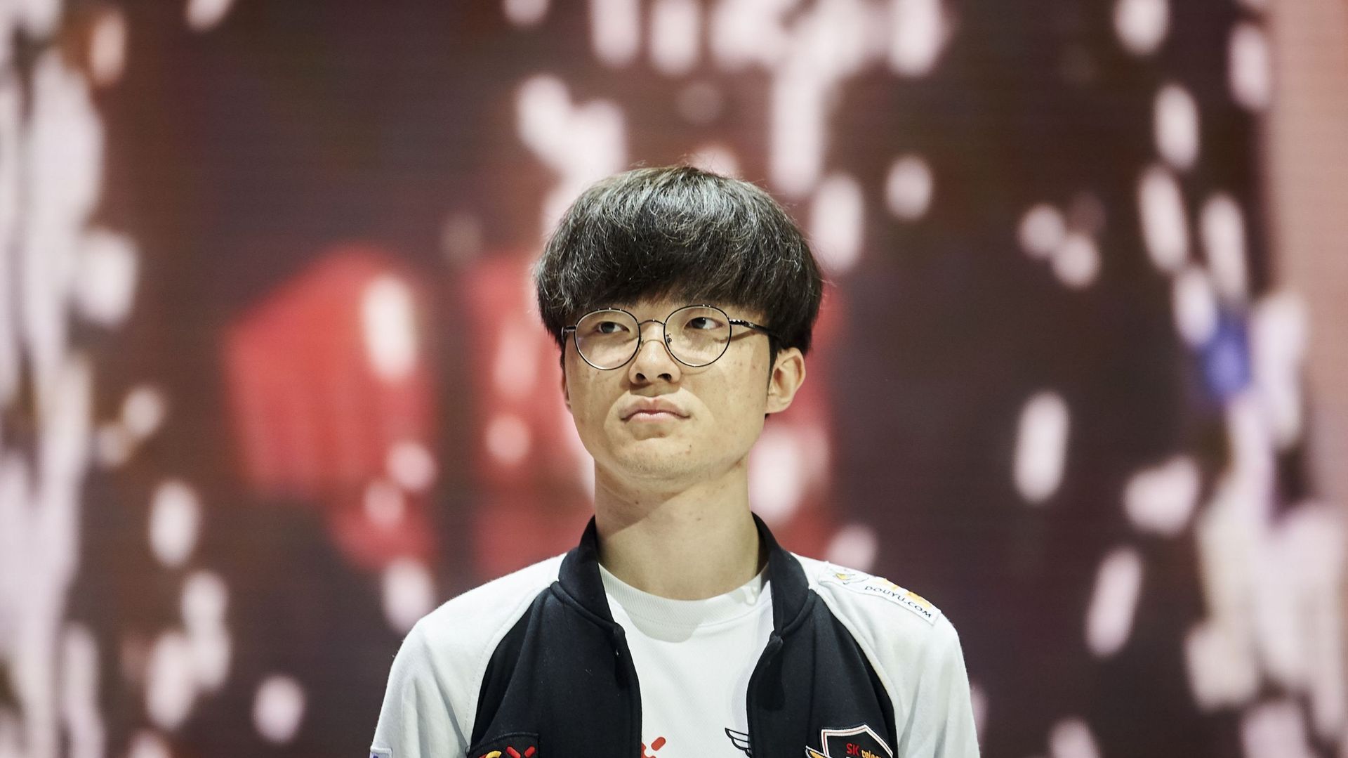 Faker : qui est ce joueur qui reste au sommet de l’esport depuis plus de dix ans ?