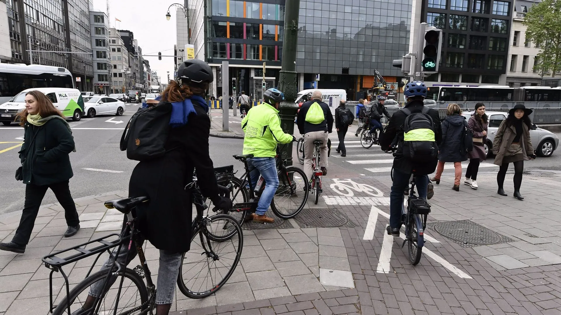 Bruxelles : les cyclistes toujours plus nombreux à l'heure de pointe du ...