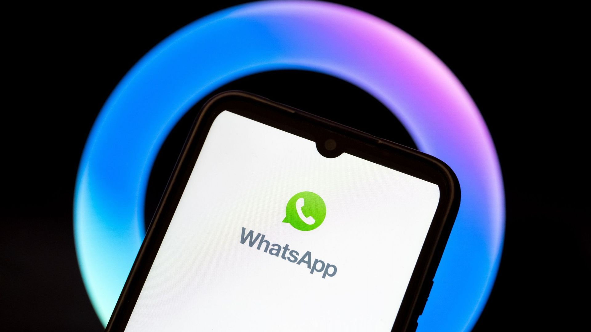 WhatsApp : Meta va autoriser les IA concurrentes pour éviter les sanctions européennes, mais sous certaines conditions