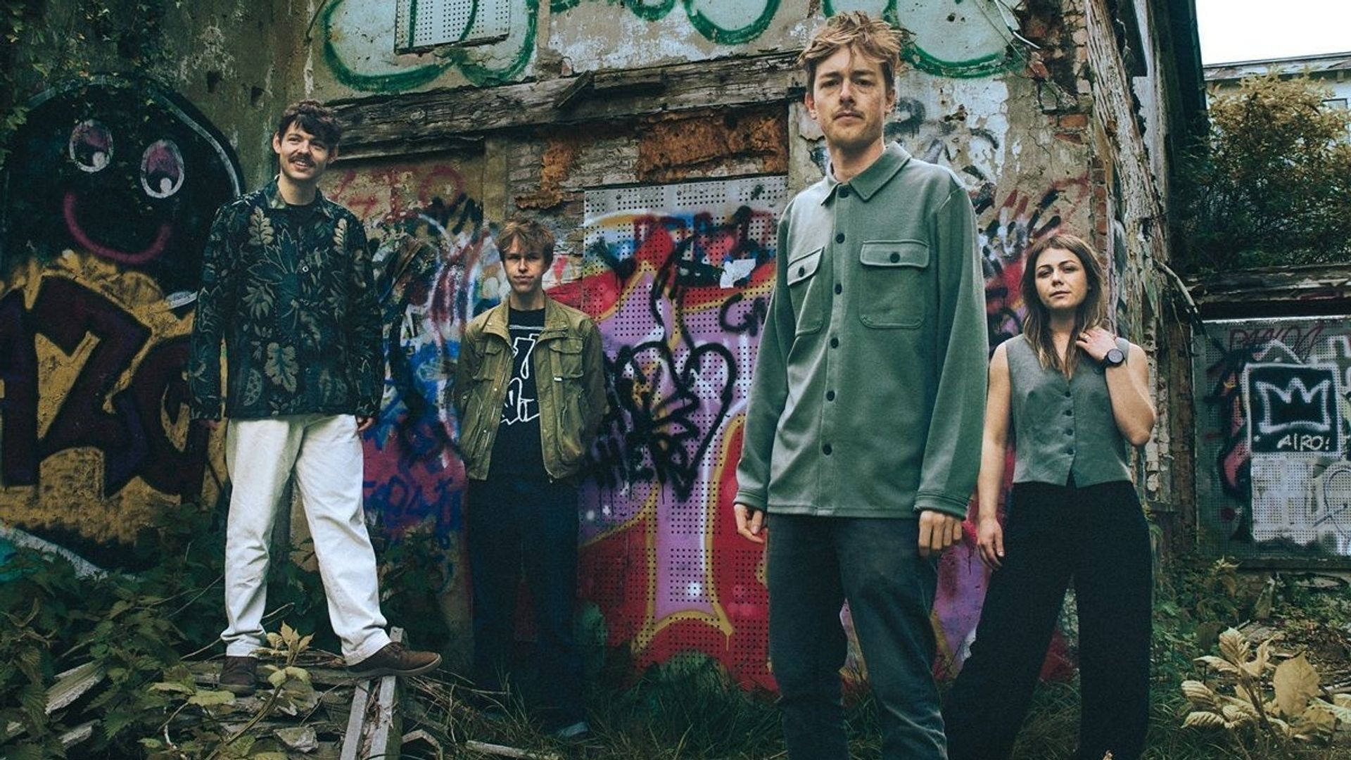 Décrivez-vous en trois mots : LũpḁGangGang pose la question sur leur nouveau single