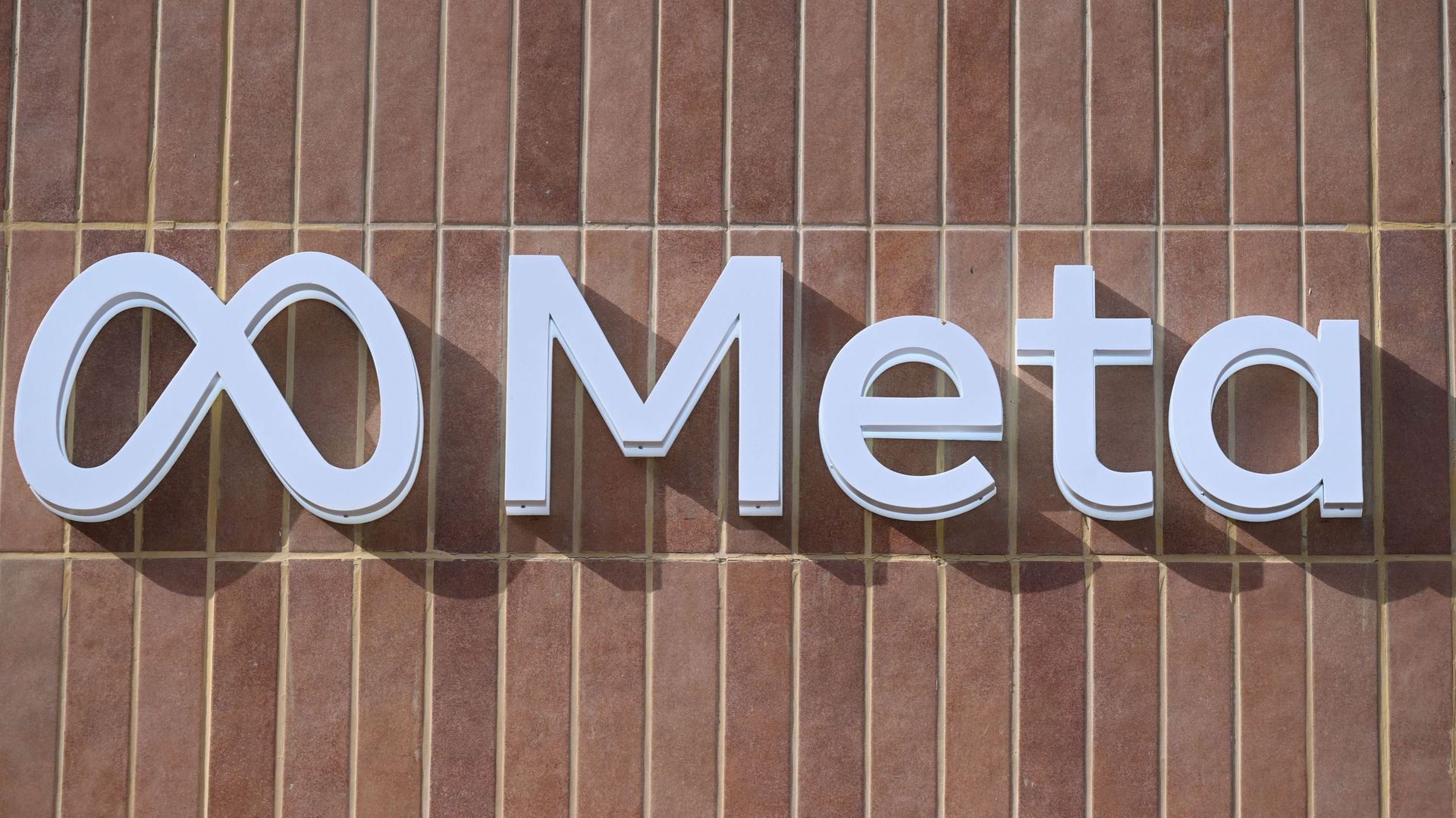 Après avoir investi des milliards, Meta met fin à son métavers "Horizon Worlds"