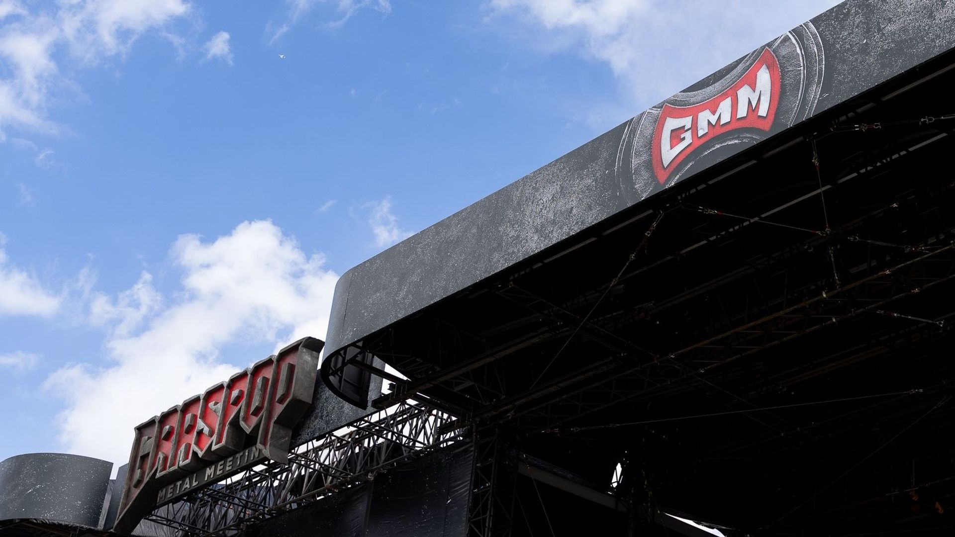 Un festivalier décède suite à un malaise lors du Graspop Metal Meeting
