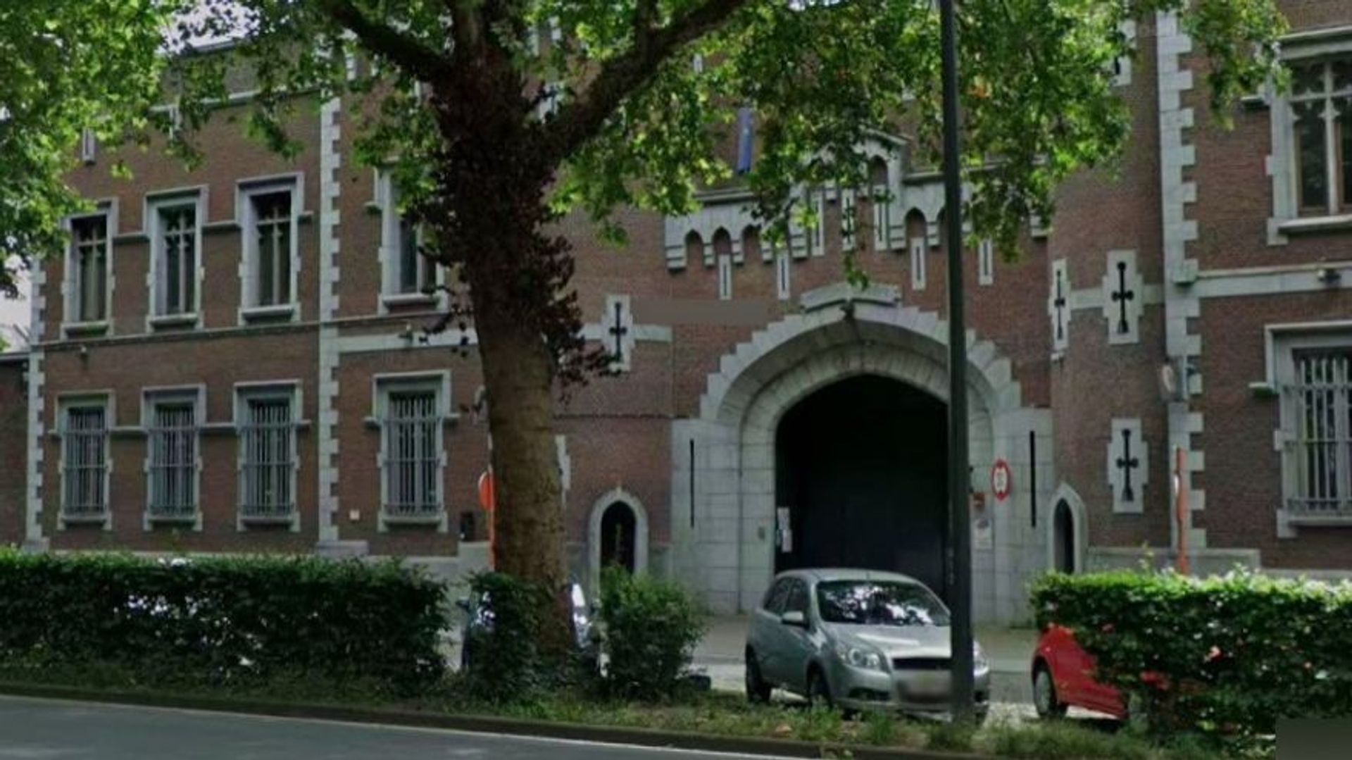 Détenu décédé à la prison de Mons après avoir été congédié de l'hôpital : le dossier a été mis à l'instruction