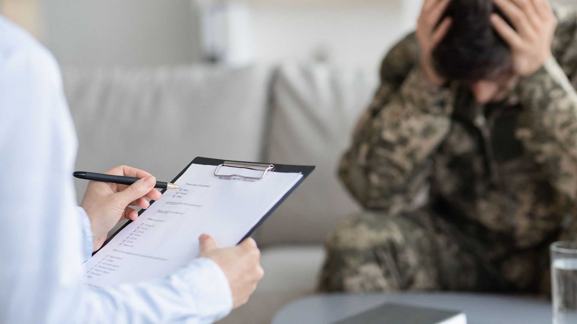 Les traumatismes psychiques des soldats : "Avant, l’anxiété était une faiblesse considérée comme de la lâcheté"