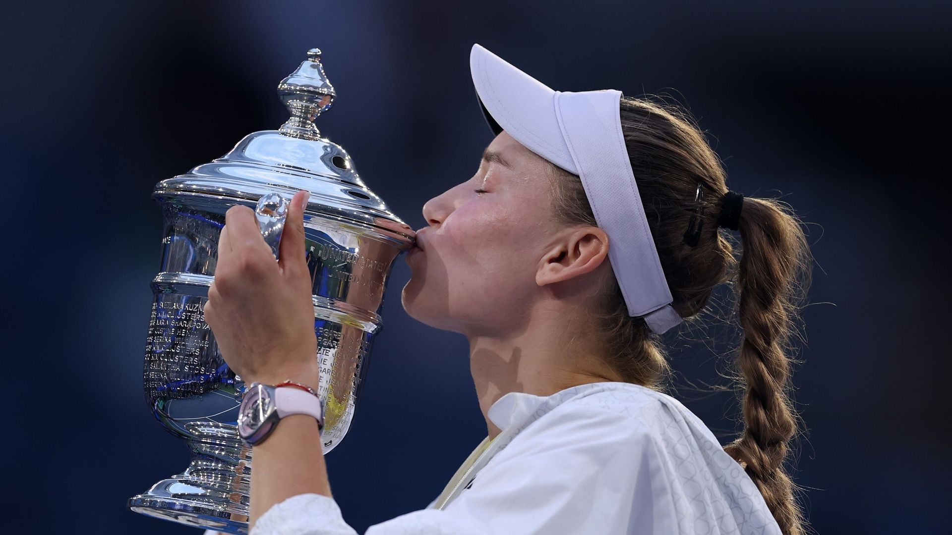 Elena Rybakina s'offre l'US Open et détrône une Aryna Sabalenka à bout de nerfs