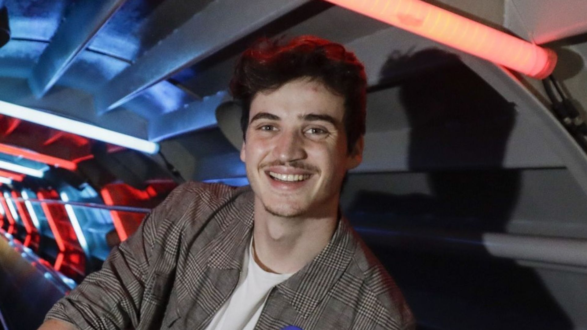 Henri PFR déplore l’importance des réseaux sociaux dans l’industrie musicale : "L’artiste devient plus un influenceur qu’un artiste"