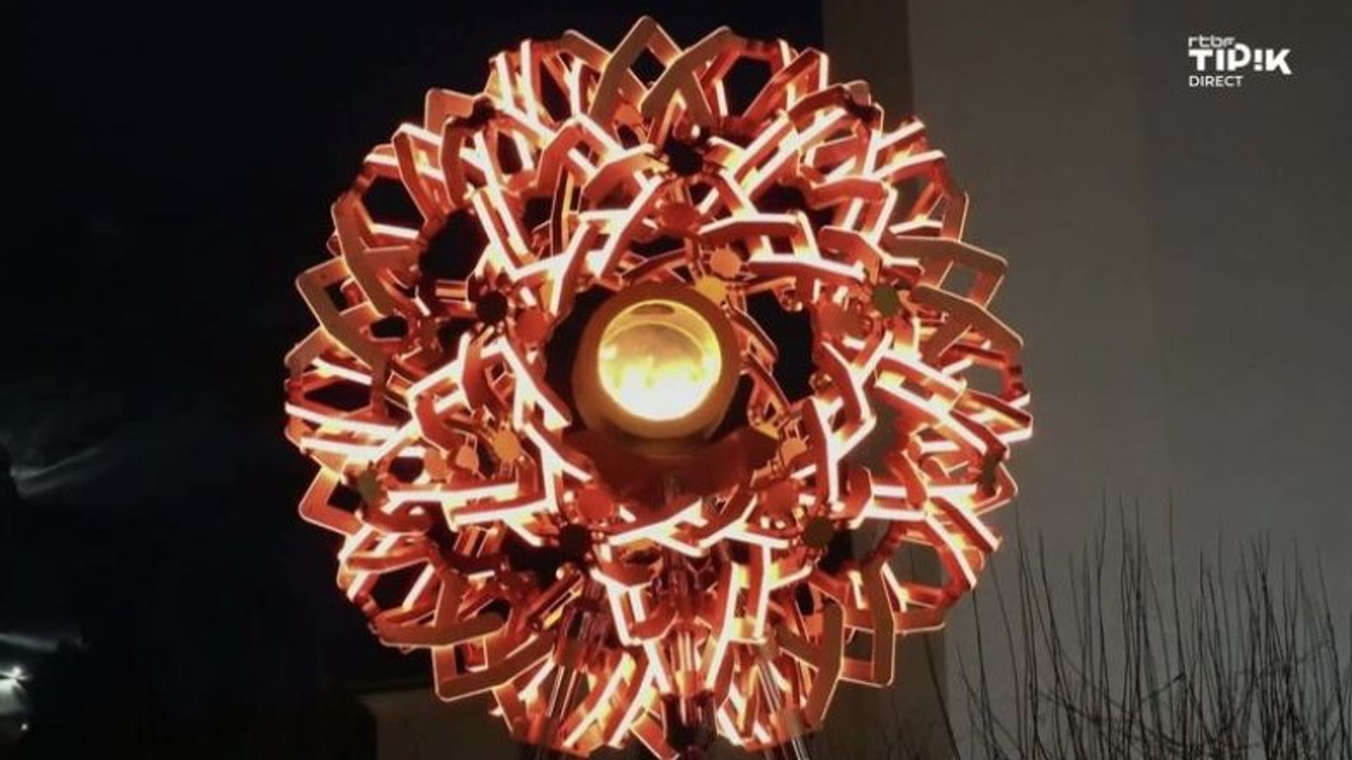 Cérémonie de clôture des JO d’hiver 2026 : revivez l’extinction de la flamme