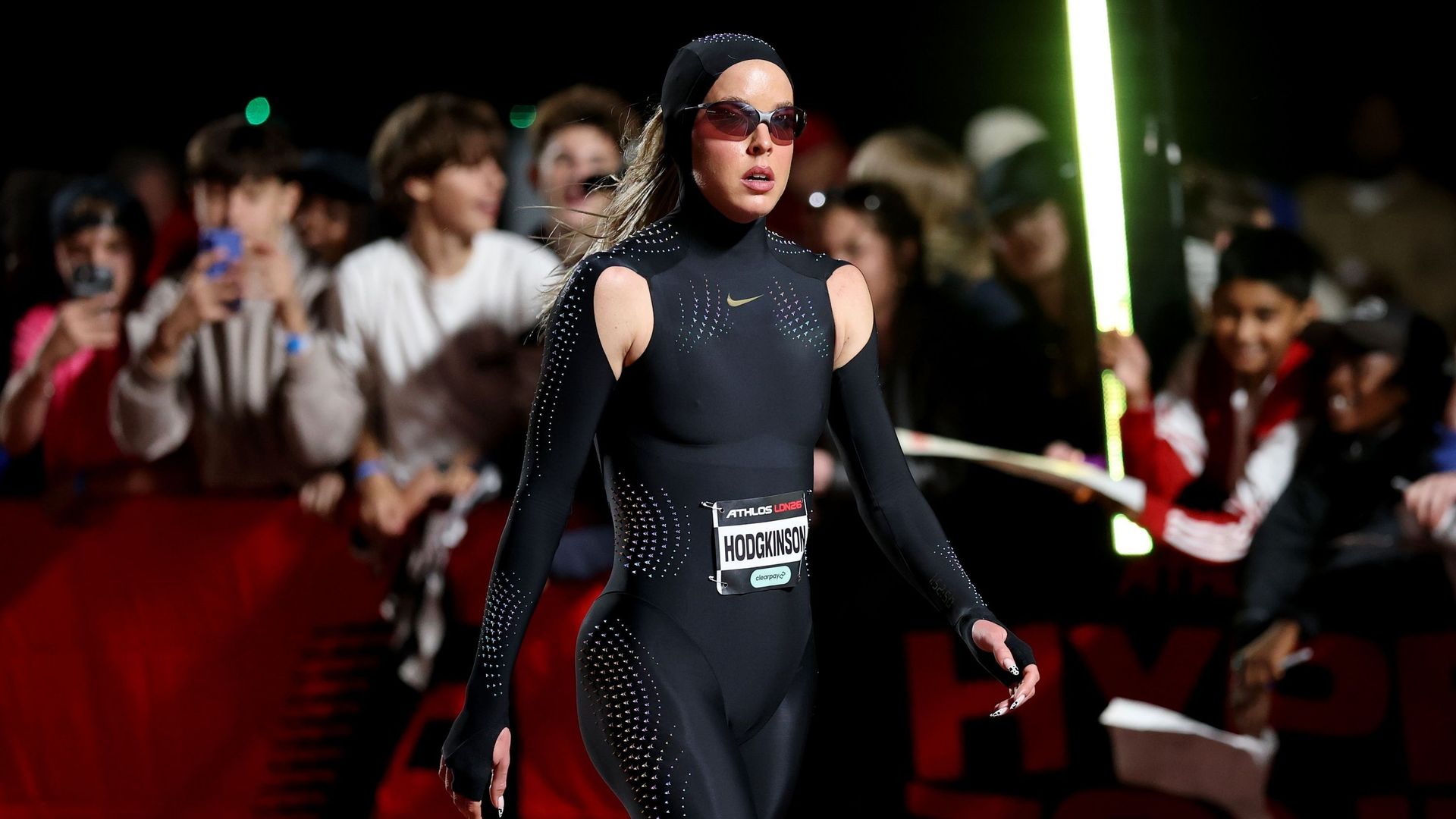 Tenues intégrales, ongles XXL : quand la mode s’invite sur la piste d’athlétisme