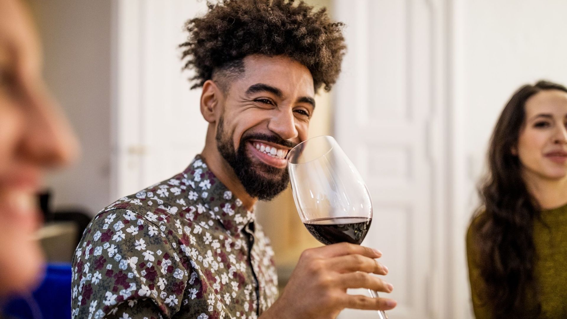 Consommé avec modération, l'alcool pourrait réduire le risque de ...