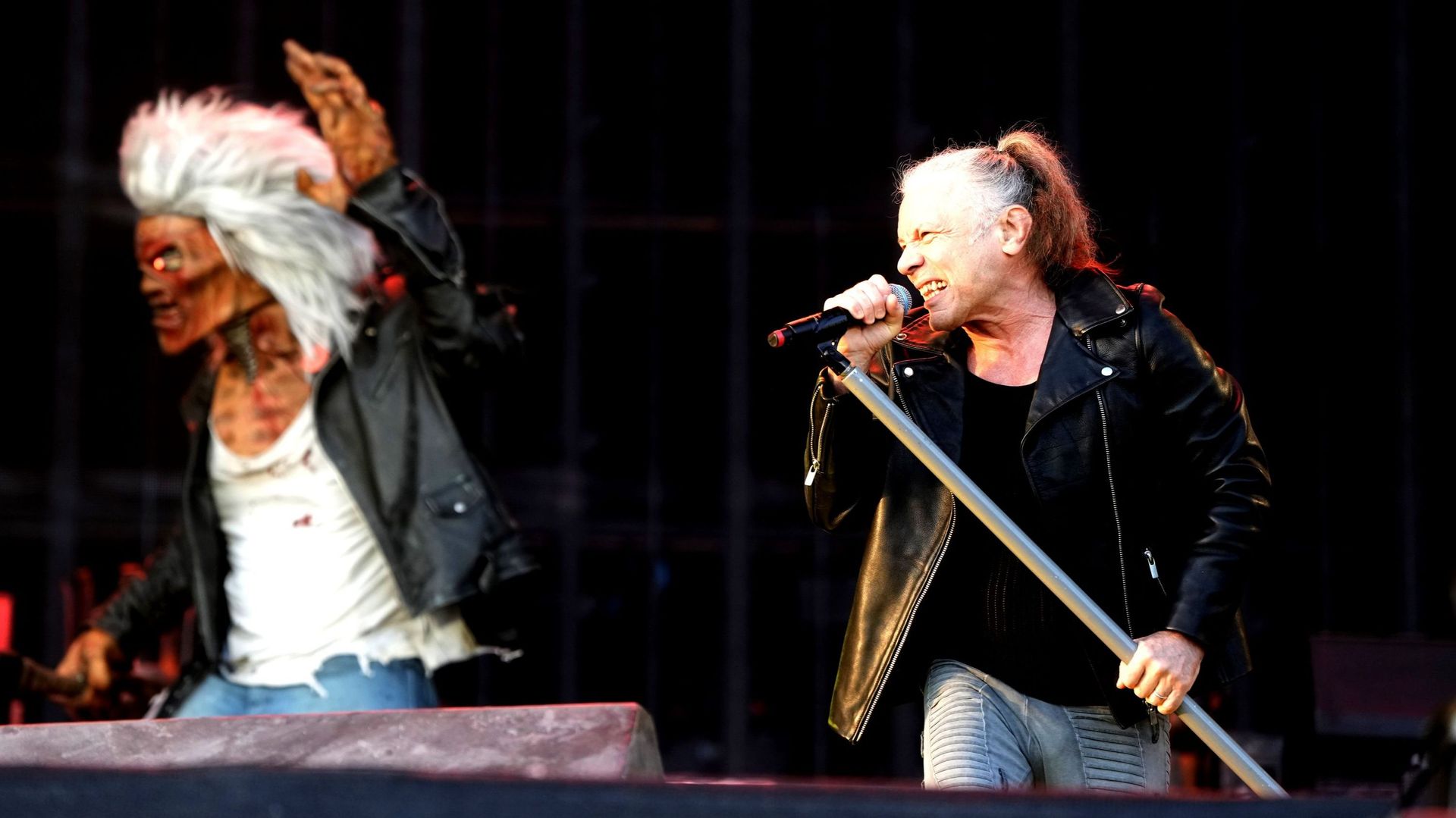 Bruce Dickinson (Iron Maiden) : "Quand ils ne savent plus chanter, ce ne sont plus des légendes"