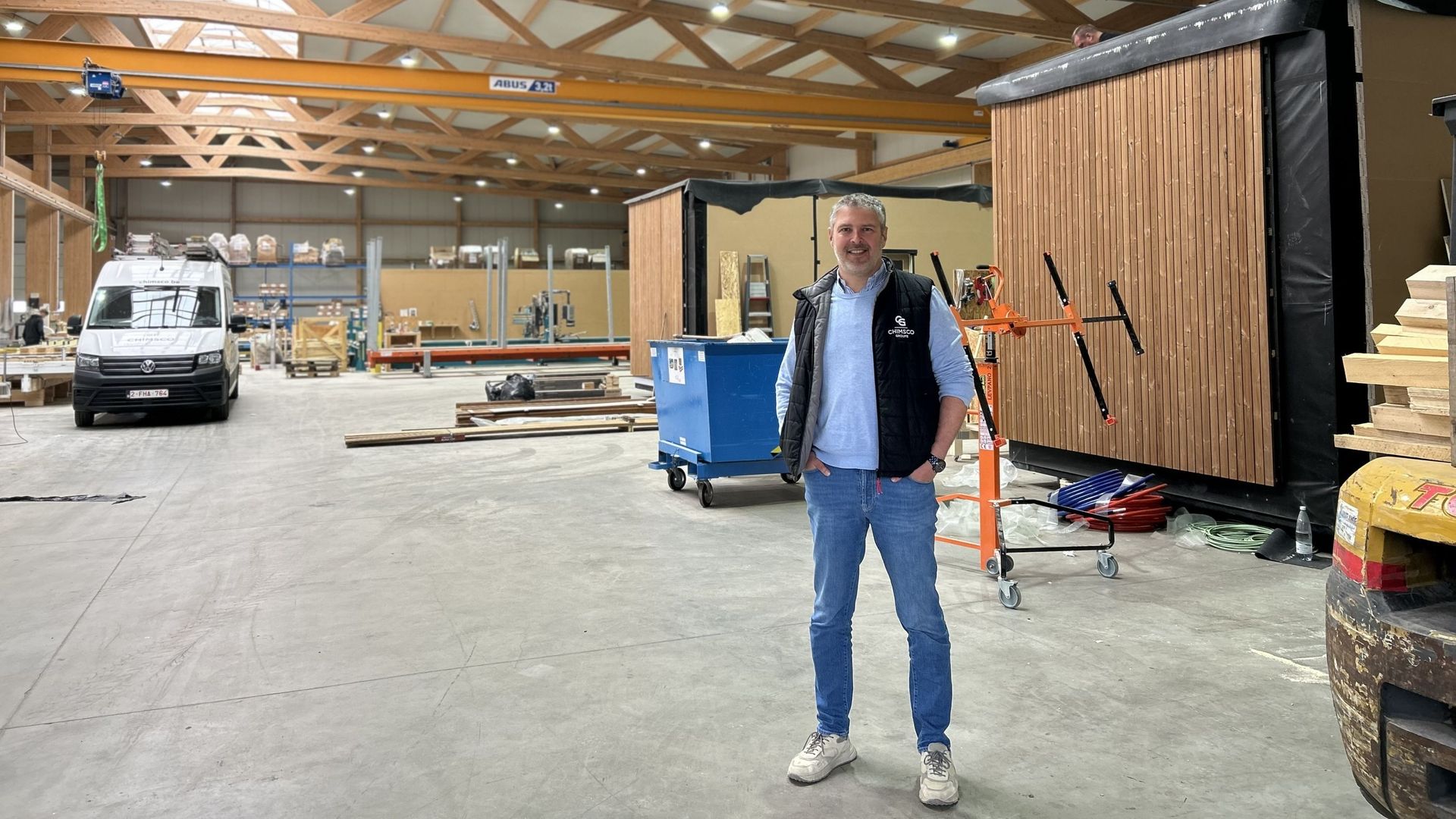 "Je suis un directeur heureux" : le patron de l’entreprise de construction bois Chimsco dévoile sa recette "qui marche depuis bientôt 25 ans"