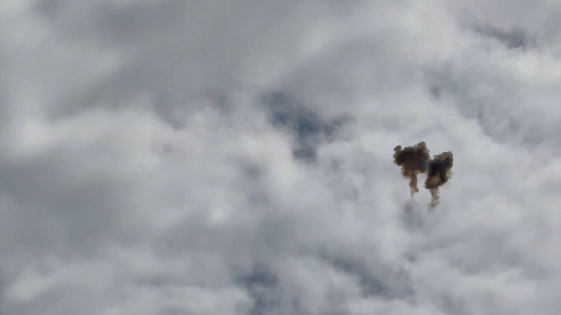 Attaques sur l'Iran: ripostes contre Israël, Qatar, Bahreïn, Koweït, Abu Dhabi, reprise des attaques Houtis en mer Rouge