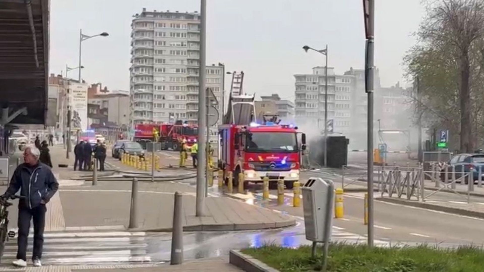 Liège : incendie d’un bus au pied de la Tour Kennedy