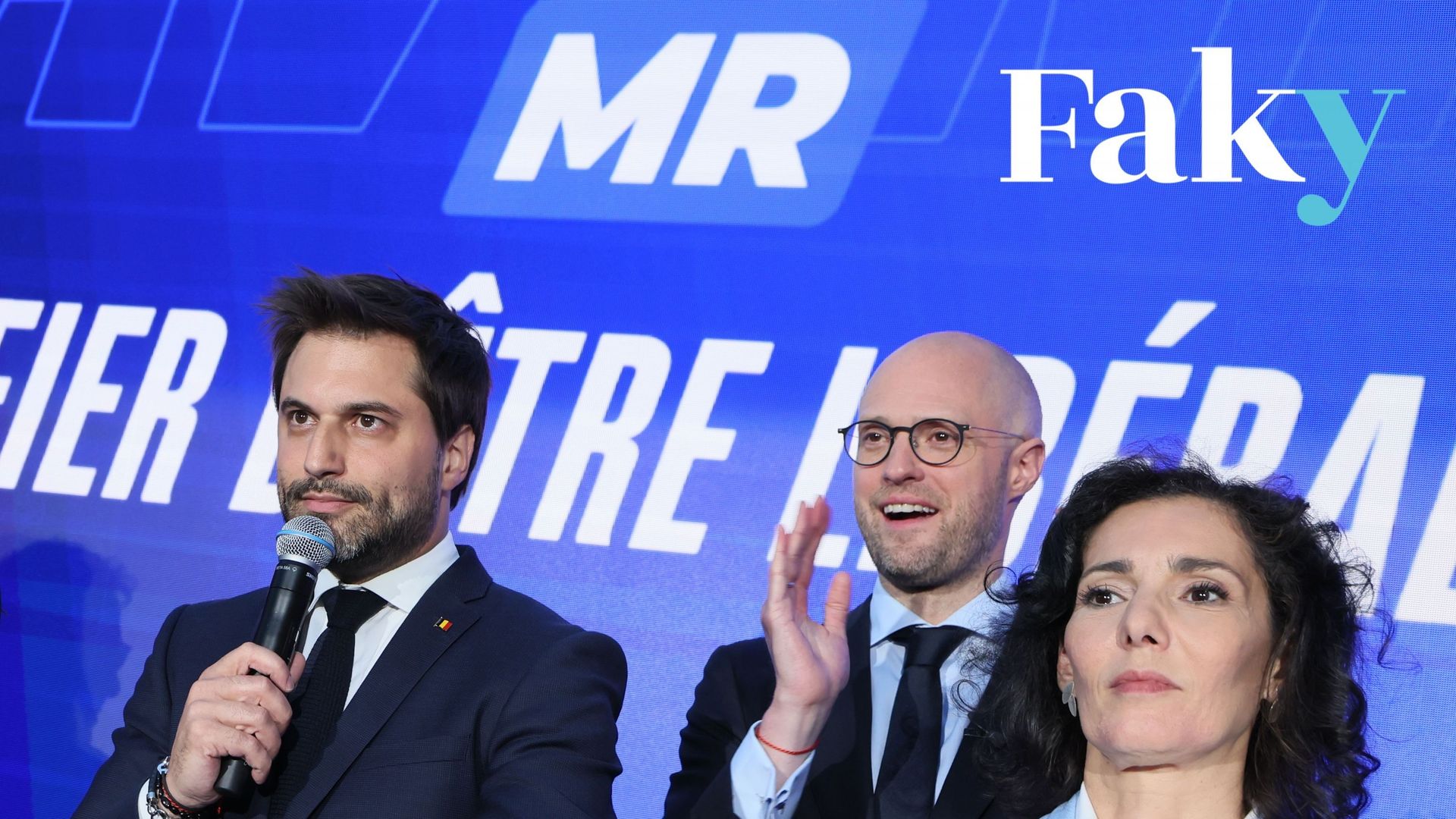 Image accompanying "Le parti de centre droit MR émerge en première position en Wallonie et à Bruxelles, notamment grâce au vote massif des Belges d’origine marocaine. Un vote moti