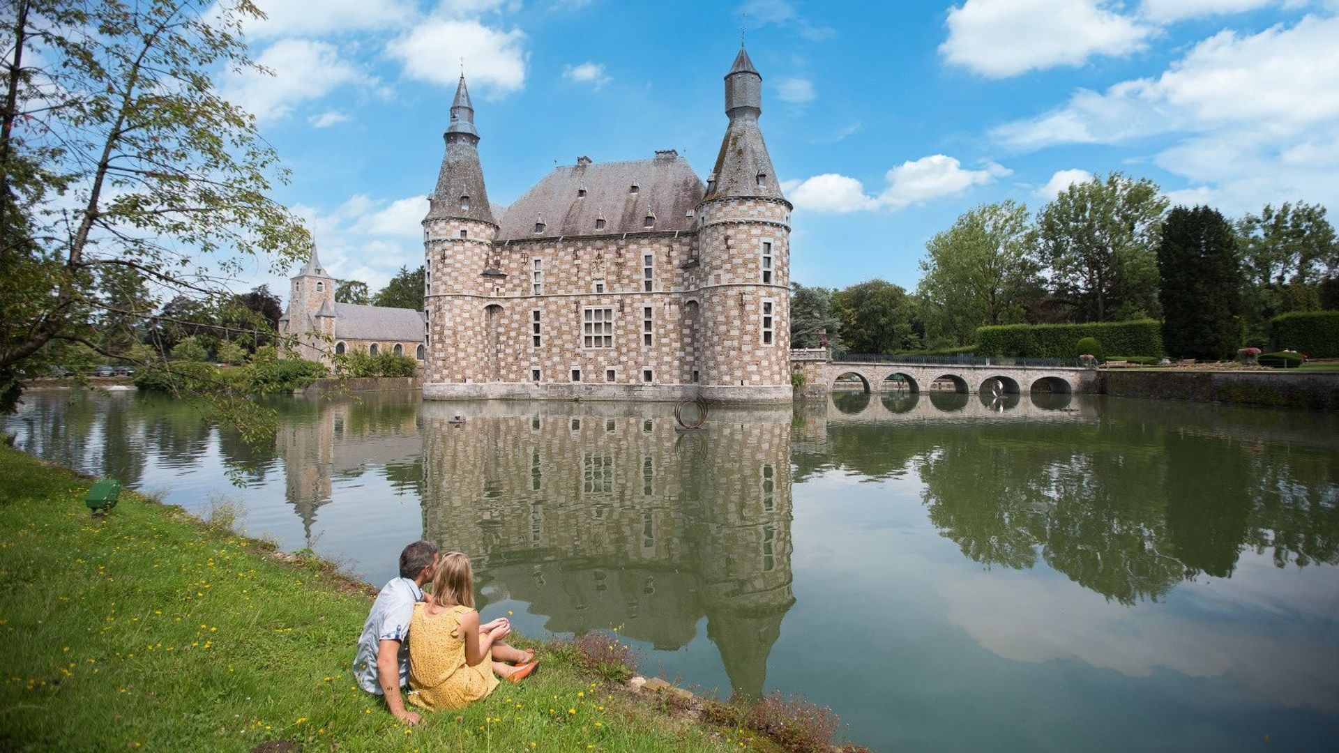 Wine Tasting and Castle Tours in Wallonia: The Perfect Getaway