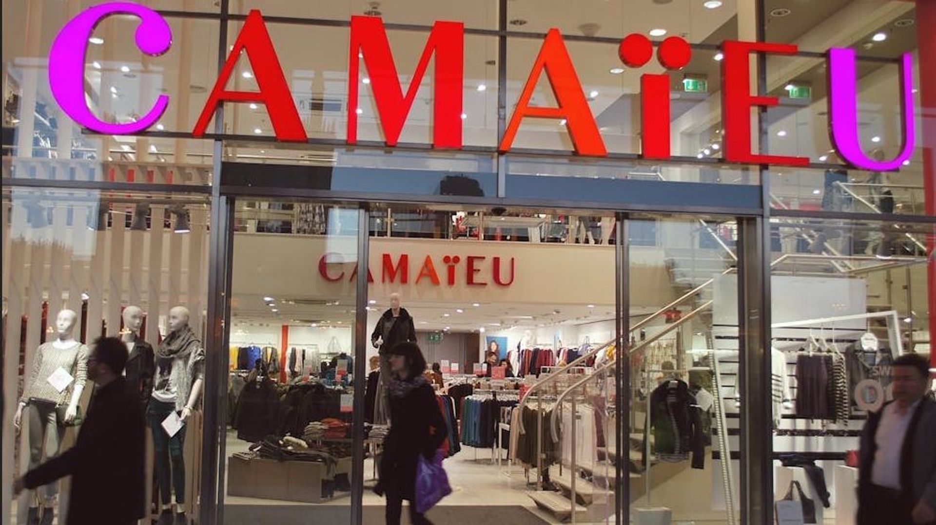 Les fonds vautours à l’origine des faillites de Camaïeu et de Vivarte (André, Minelli, Naf Naf)