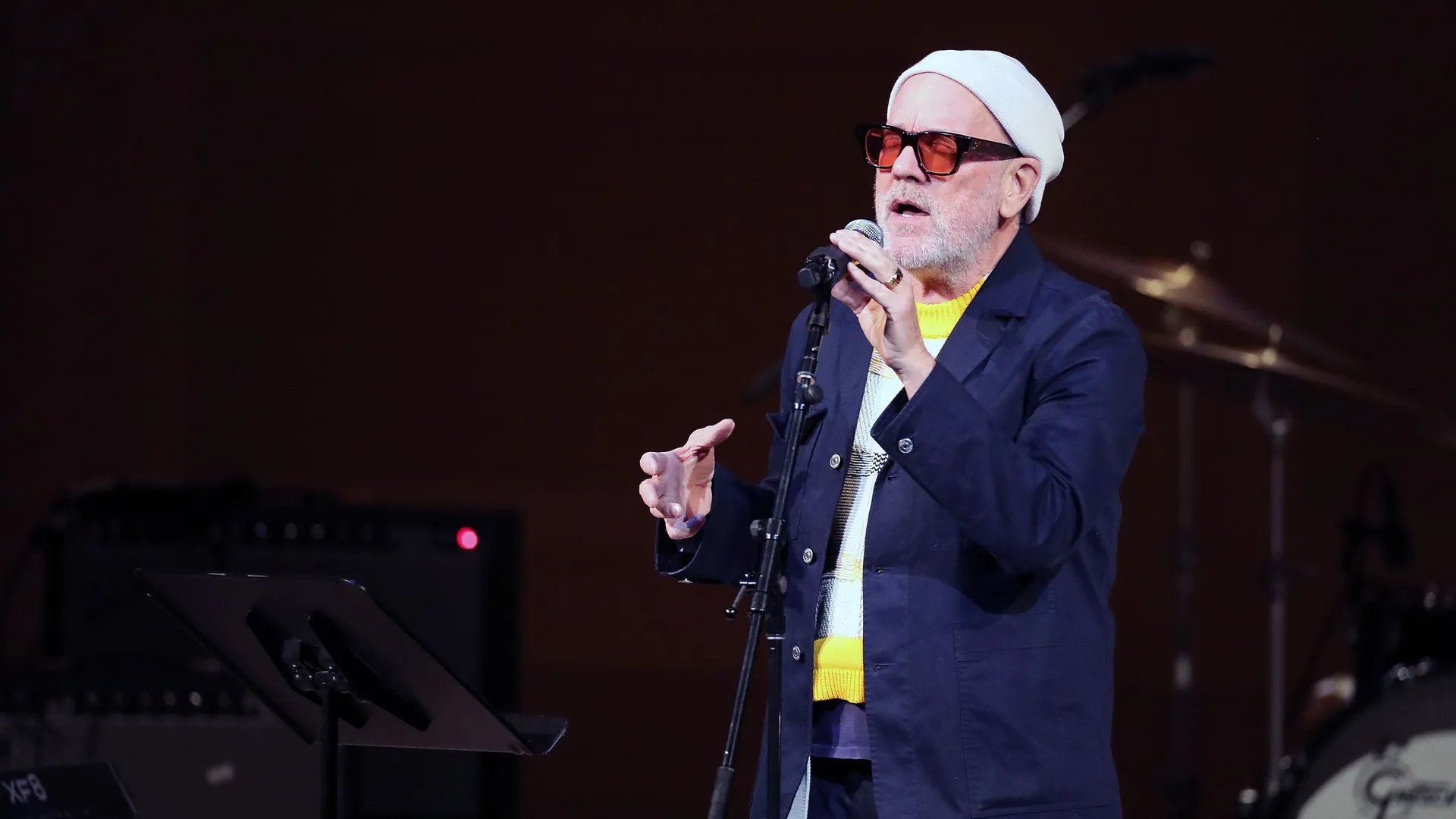 Michael Stipe lève le voile sur les paroles énigmatiques de 'It's The