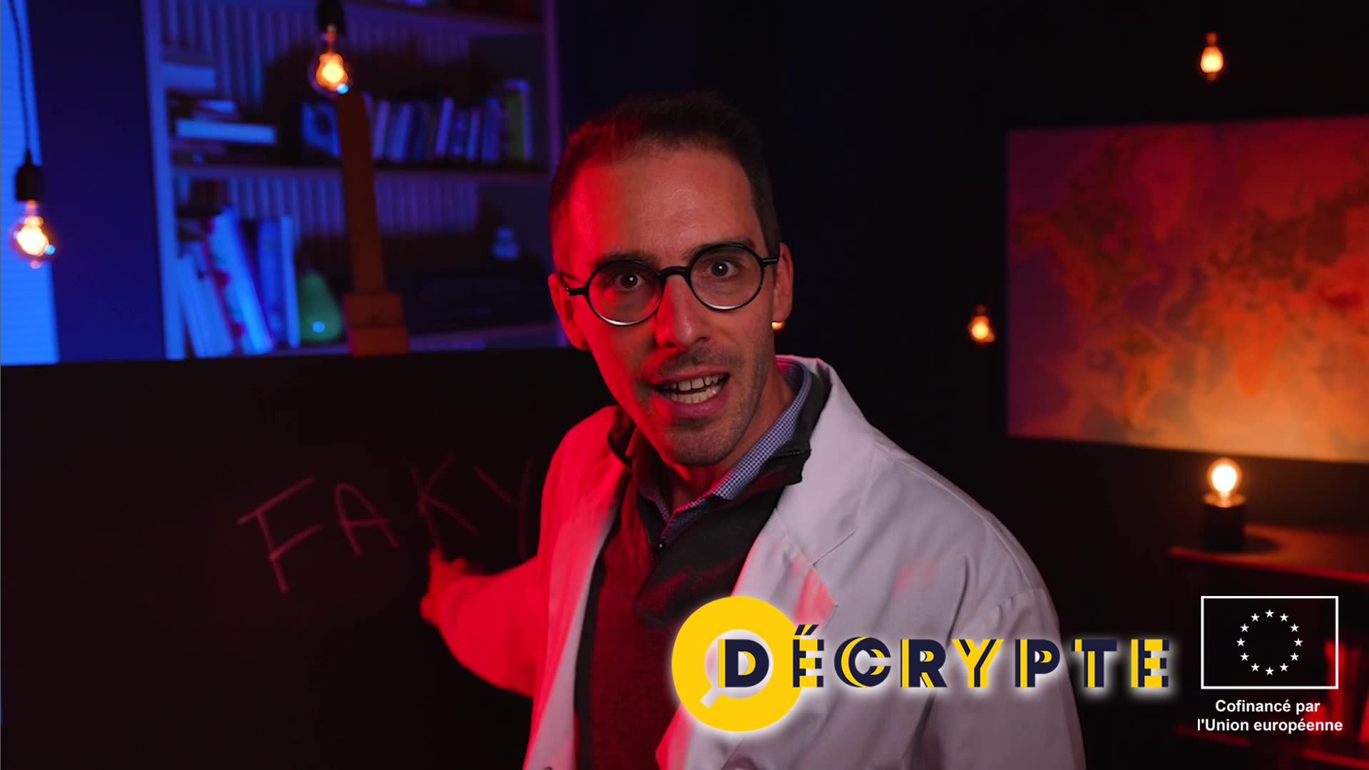 Vérifier la source d’une info, localiser une image : retrouvez ici tous les conseils du professeur Faky