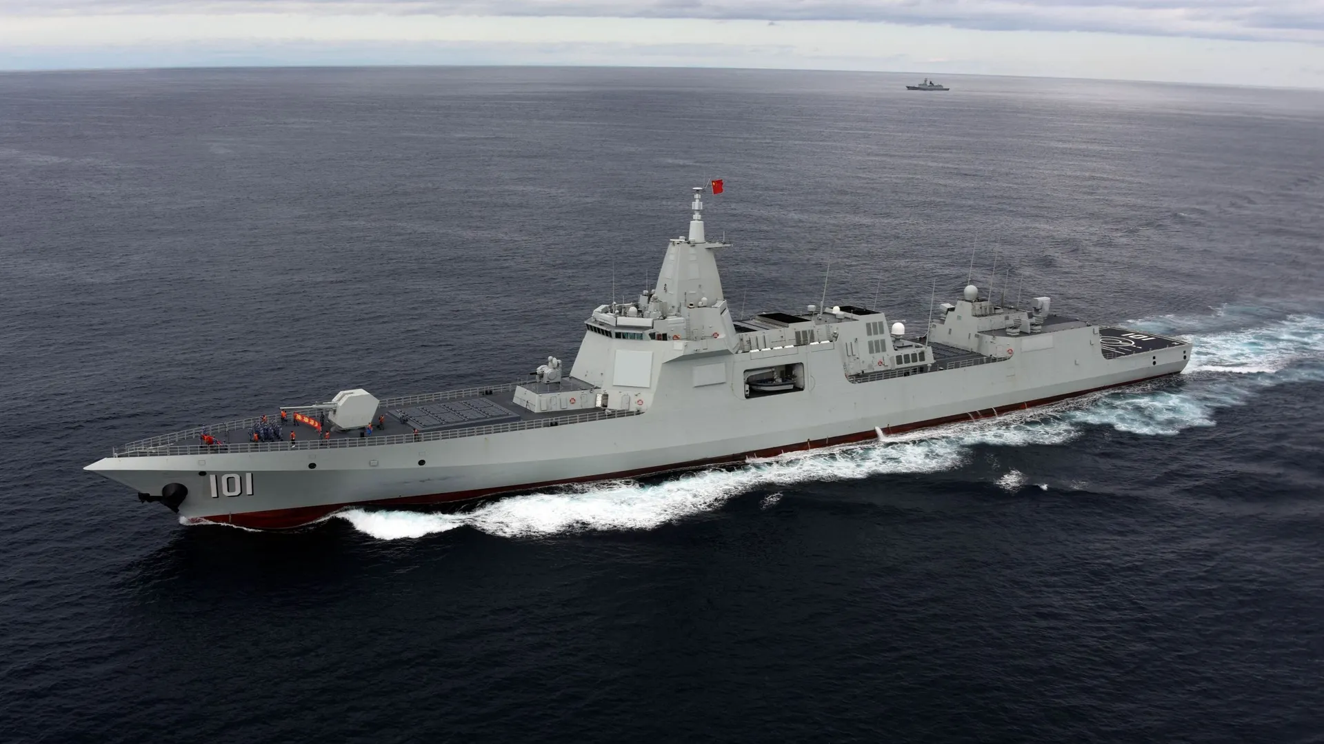 Chine et Russie débutent des exercices navals en mer du Japon - RTBF Actus