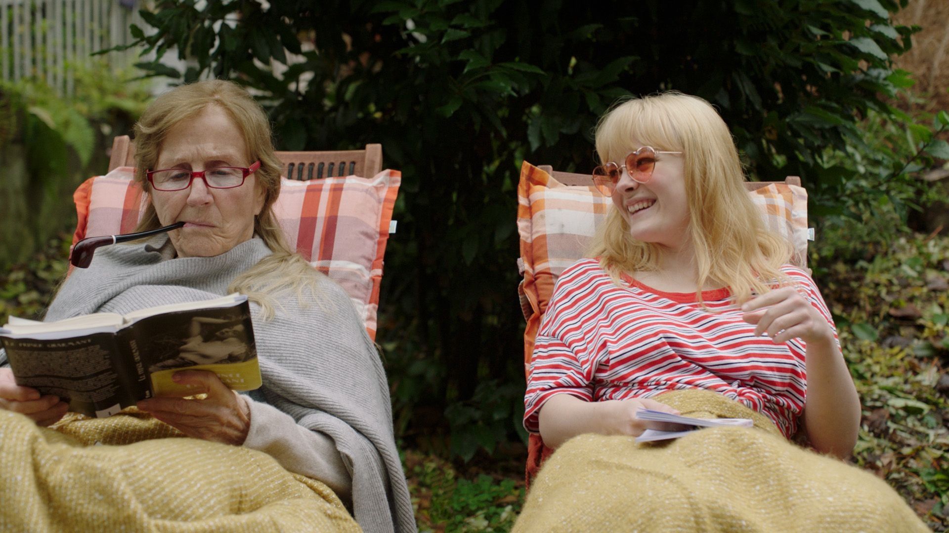 "Retro therapy" : un portrait de famille féministe, drôle et touchant avec Emilie Dequenne et Olivier Gourmet