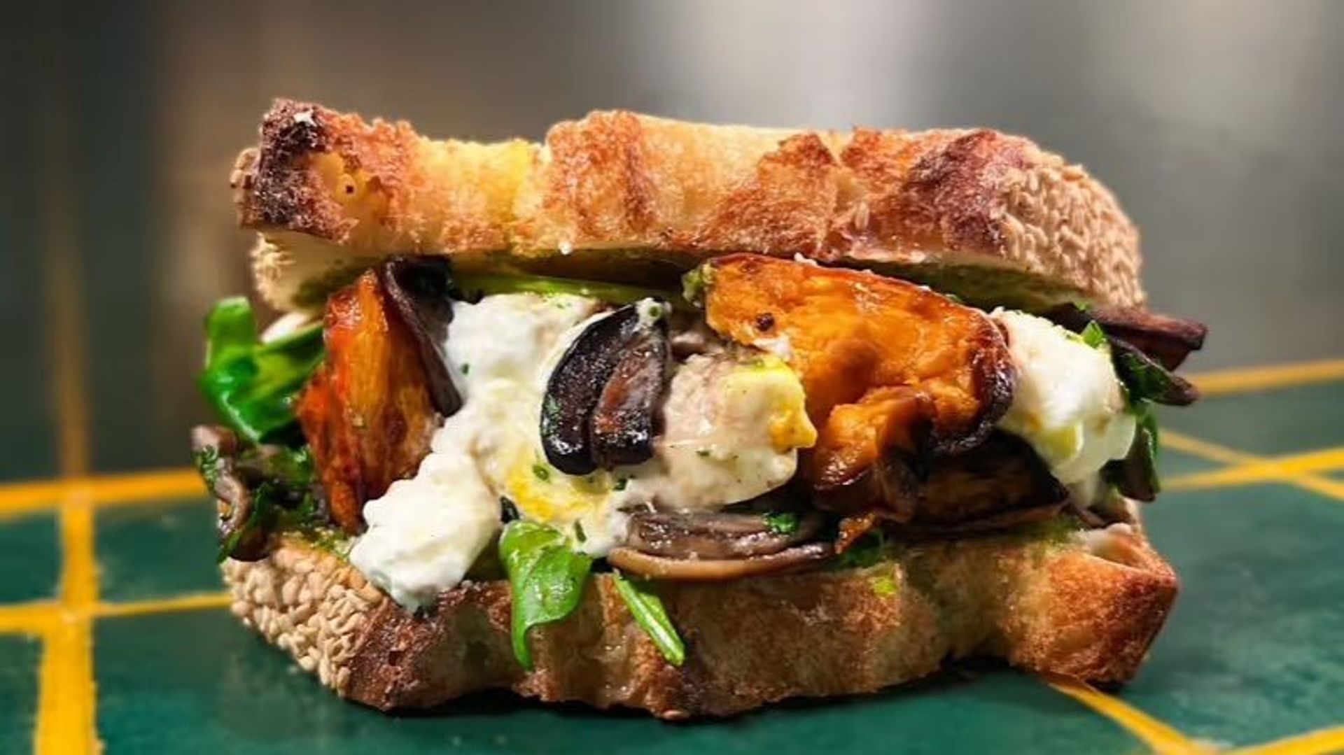Sandwichs gourmets en Belgique : 3 adresses incontournables à Liège, Bruxelles et Hasselt