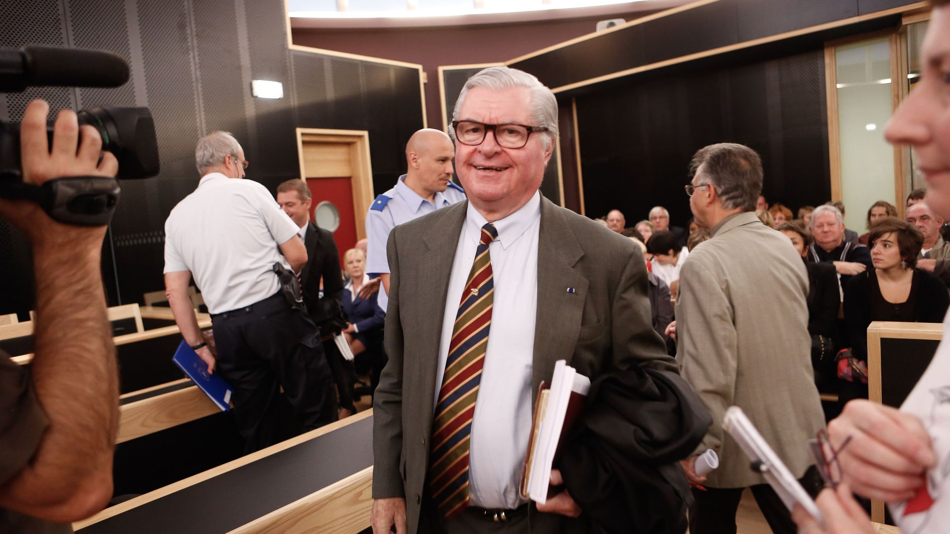 Procès des Becker : l'avocat de Samson démonte les accusations - RTBF Actus