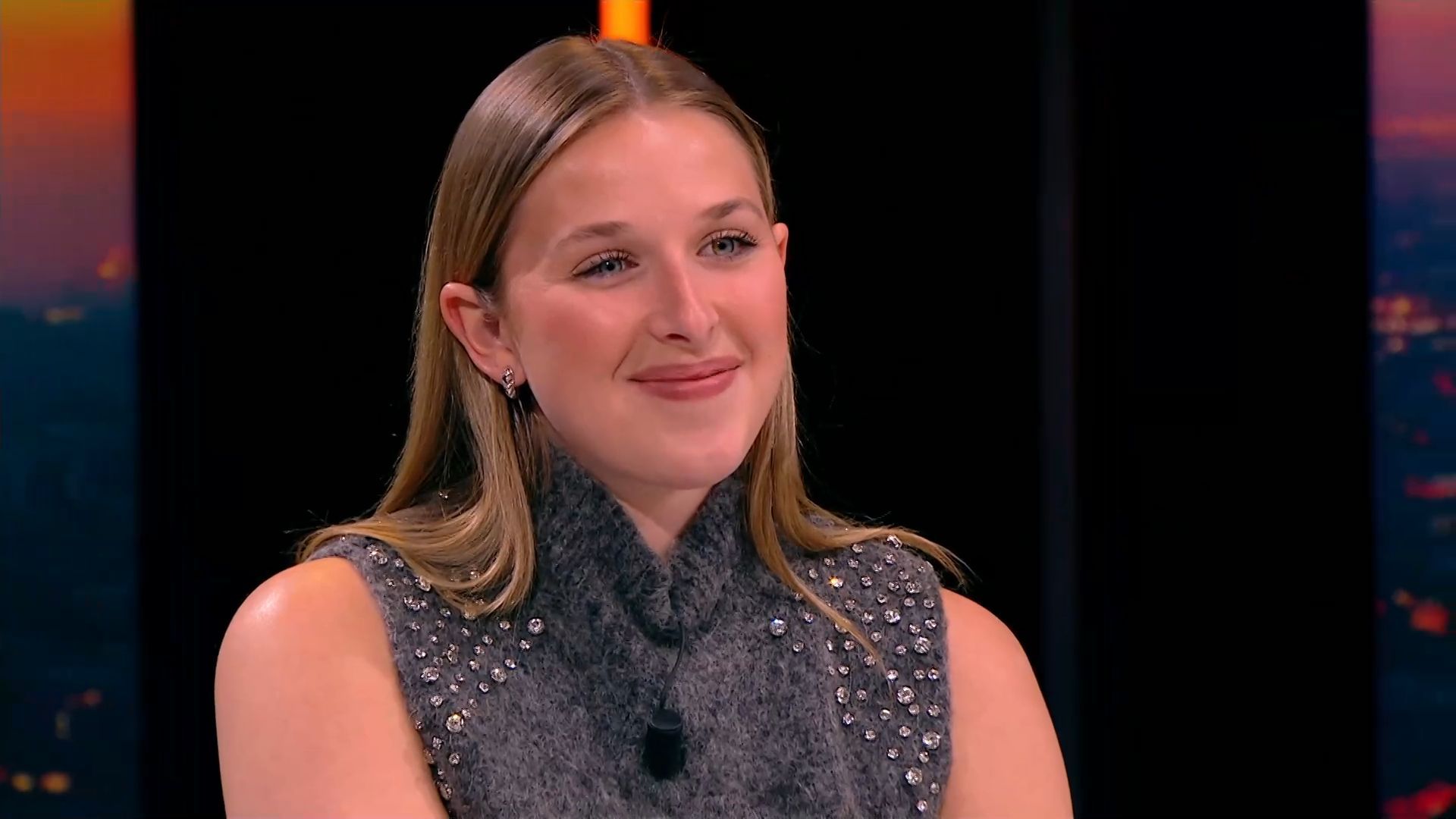 "Je pensais que j’allais être logopède, jamais chanteuse" : Helena, de la Victoire pour "Mauvais Garçon" à ses combats en musique