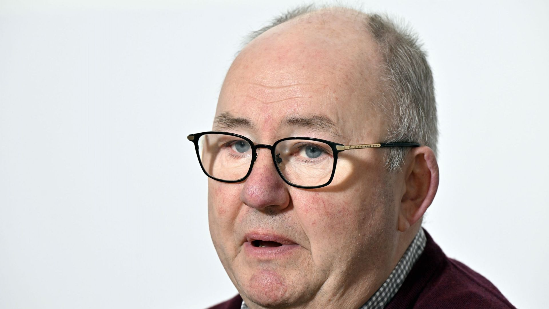 Condamné pour atteinte à l’intégrité sexuelle de mineurs, Vincent Stavaux n’ira pas en prison, la cour d’appel lui accorde le sursis total