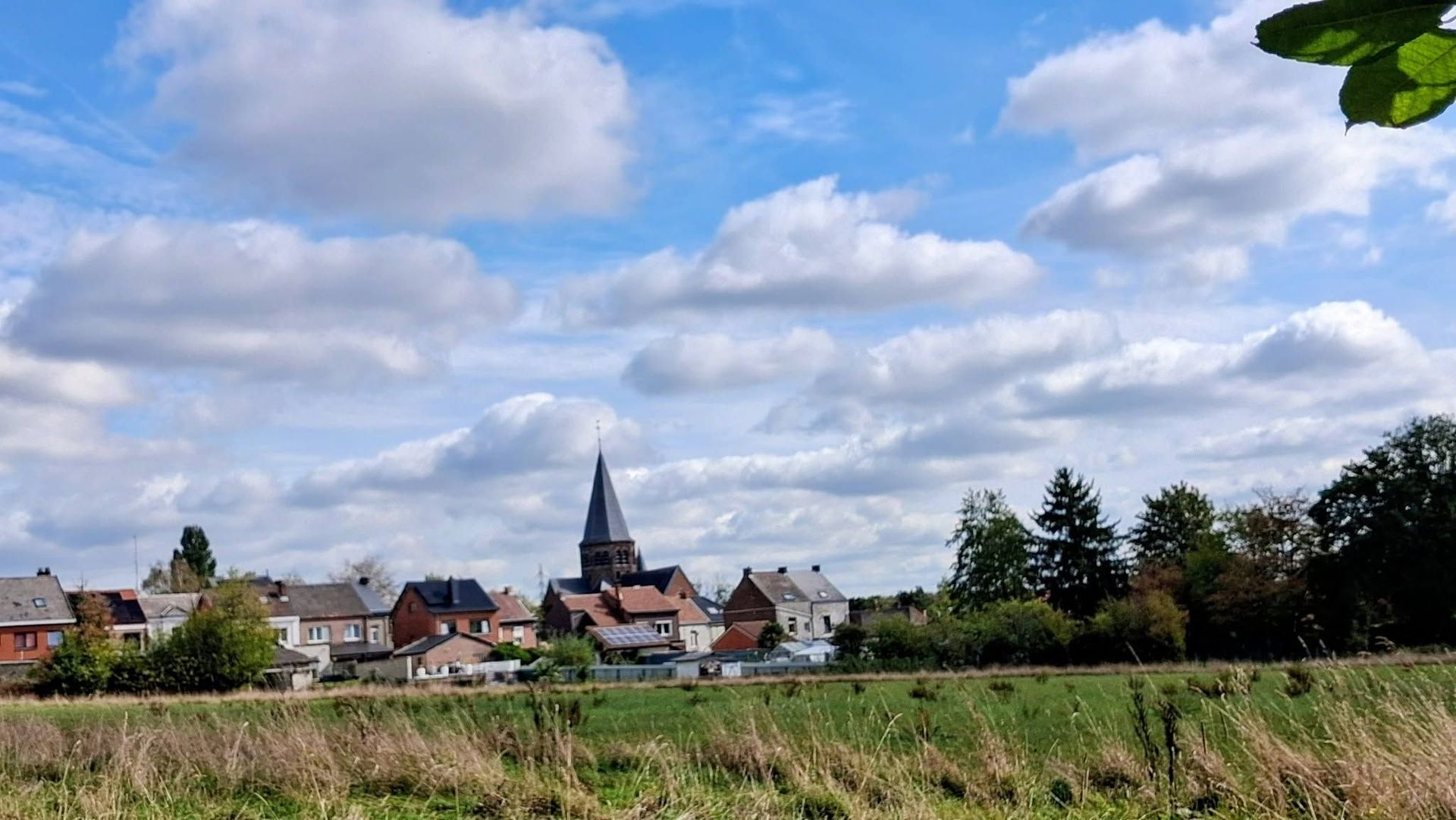 Météo en Belgique : un ciel plus nuageux que ces derniers jours mais un temps lumineux quand même pour ce jeudi