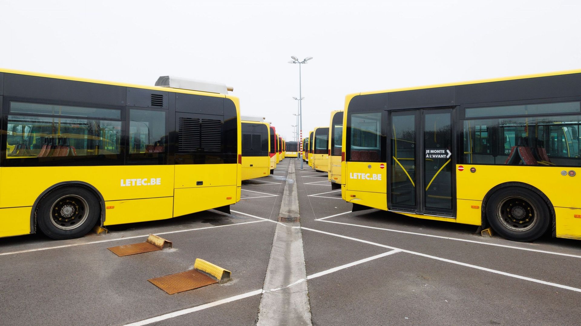 Suspension des services de bus Letec Hainaut et Brabant wallon ce mercredi entre 13h30 et 17h