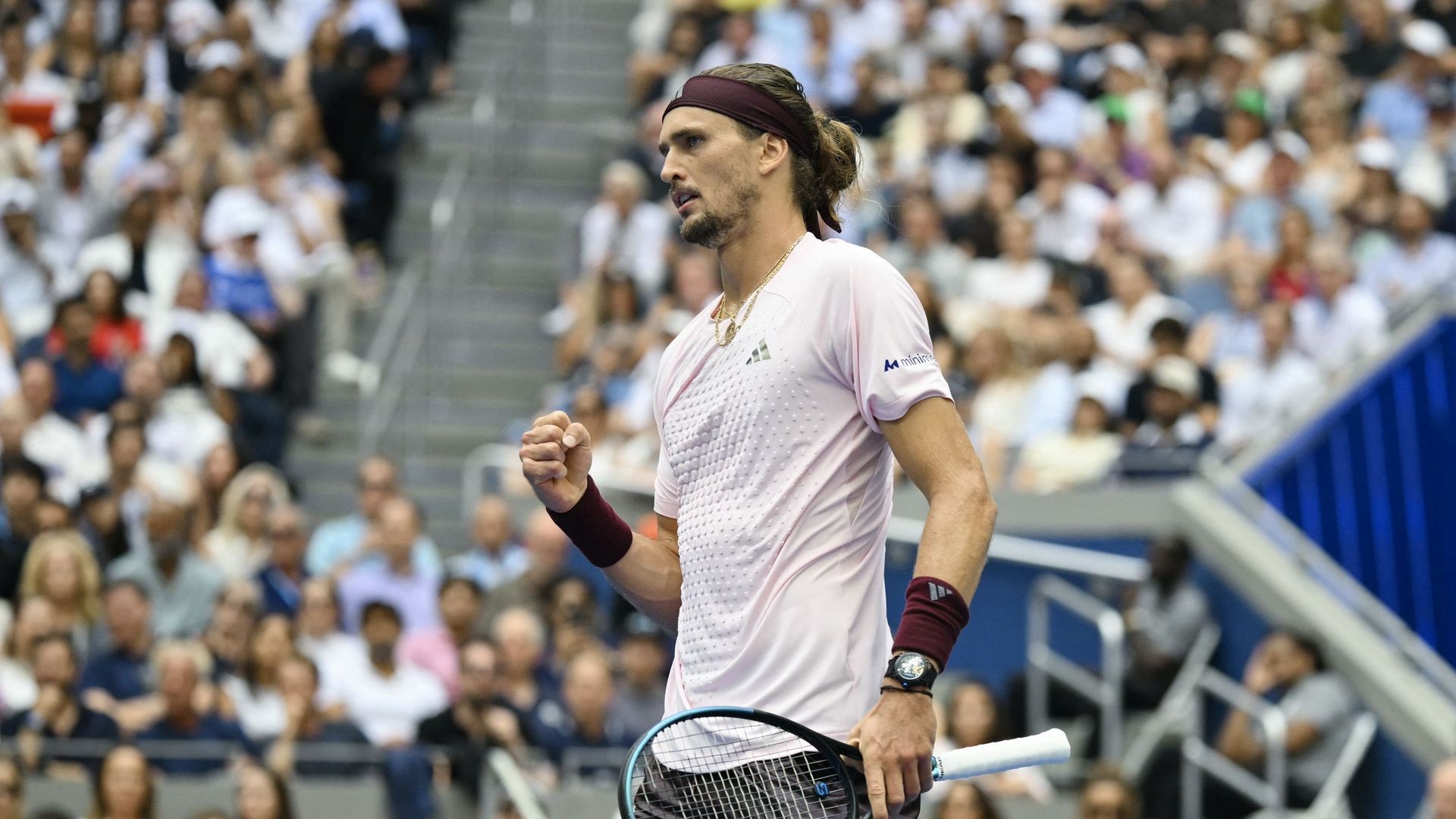 Un Alexander Zverev libéré efface Ben Shelton pour remporter son 1er US Open... sans s'en rendre compte