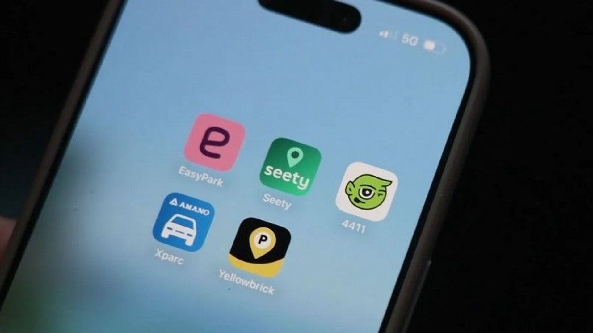 Testachats épingle les tarifs opaques des applications de stationnement