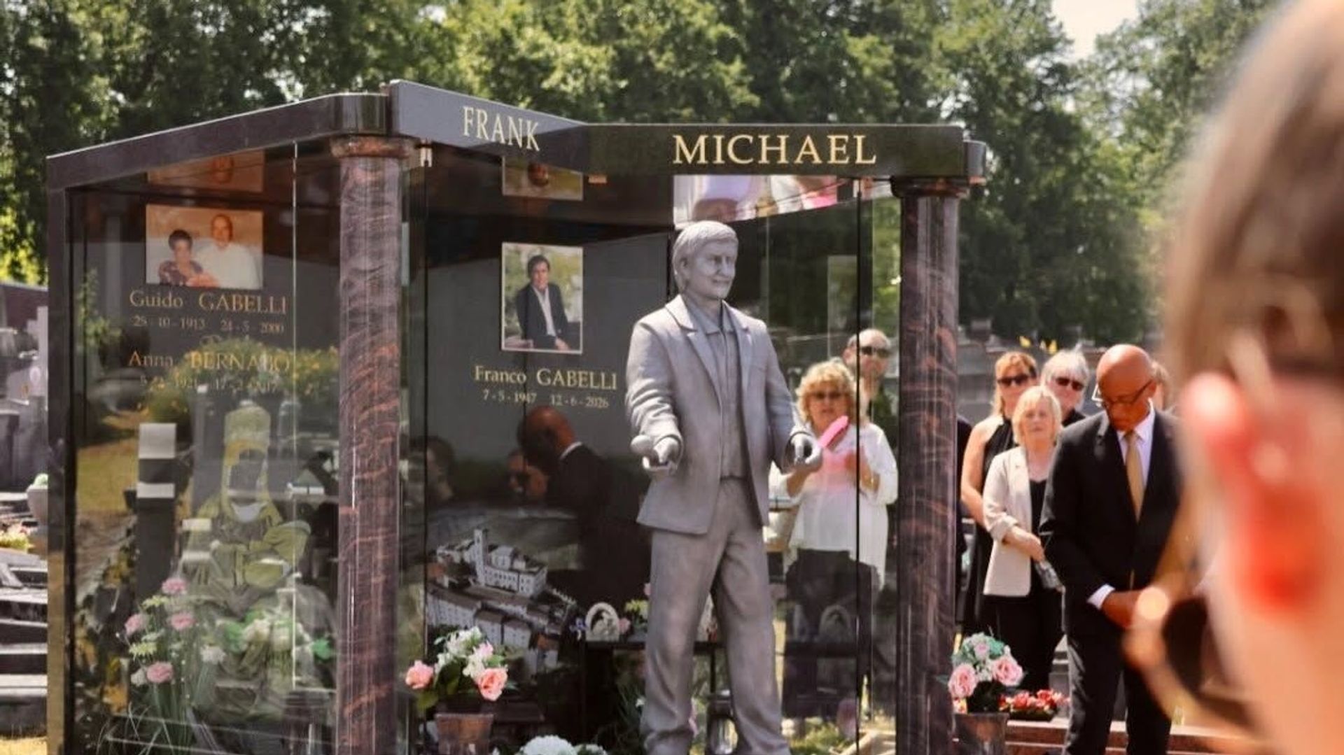 C’est dans l’émotion qu’un dernier hommage a été rendu à Frank Michaël à Rotheux ce samedi