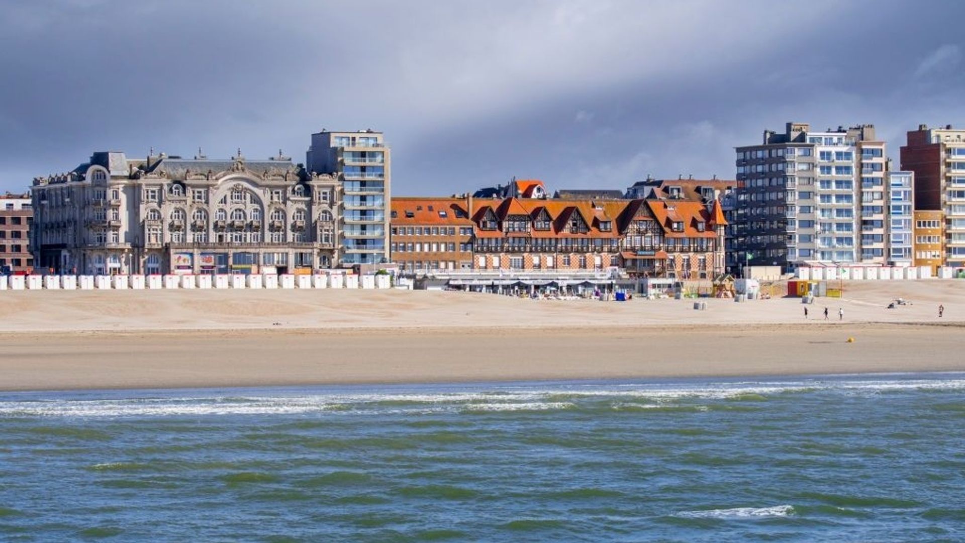 Les hôtels du littoral font grise mine : les réservations sont en baisse pour les vacances de printemps