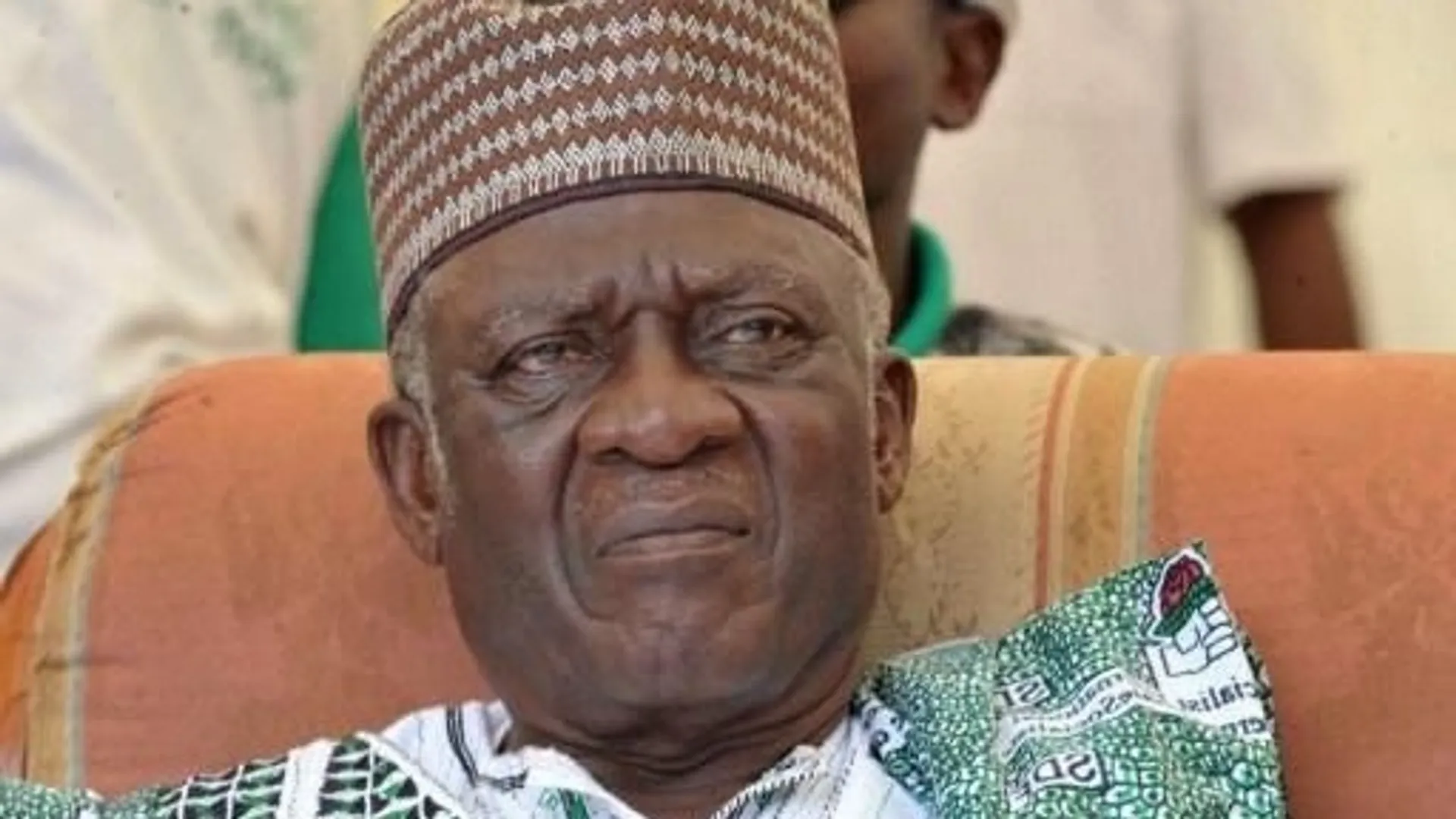Shakiro Shakiro a fui le Cameroun et milite pour que l'homosexualité et la ...