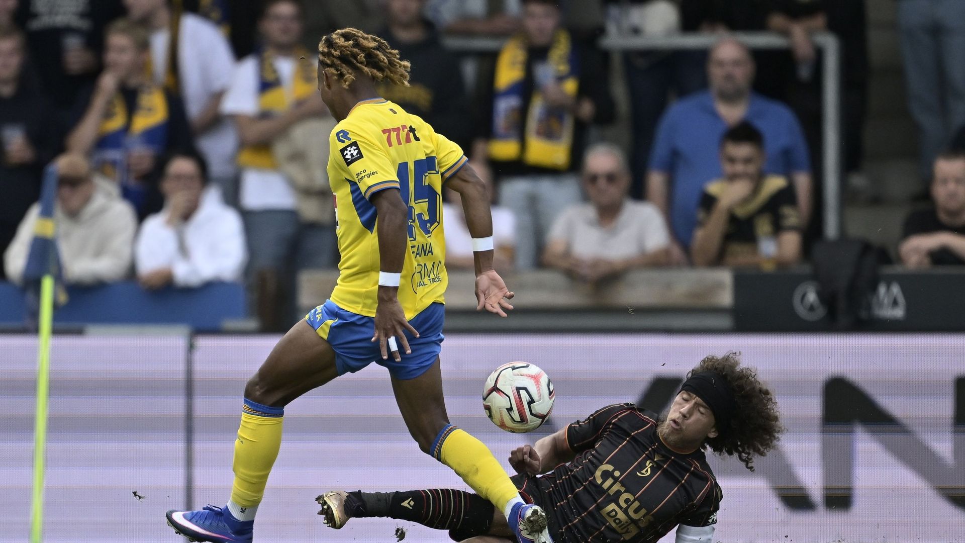 Pro League – Le Standard perd son brevet d’invincibilité au terme d’une défaite dingue à Westerlo