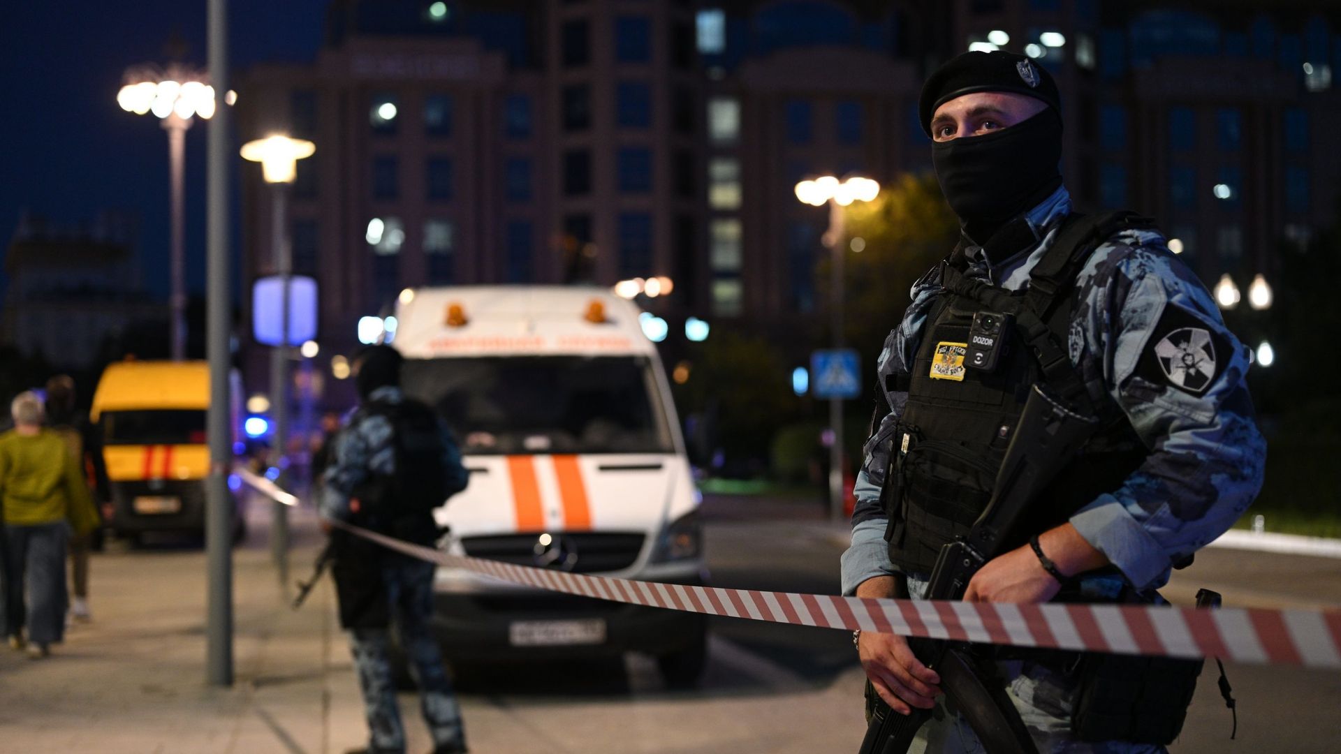 Trois morts et 21 blessés dans l’explosion d’une bombe devant un restaurant huppé de Moscou