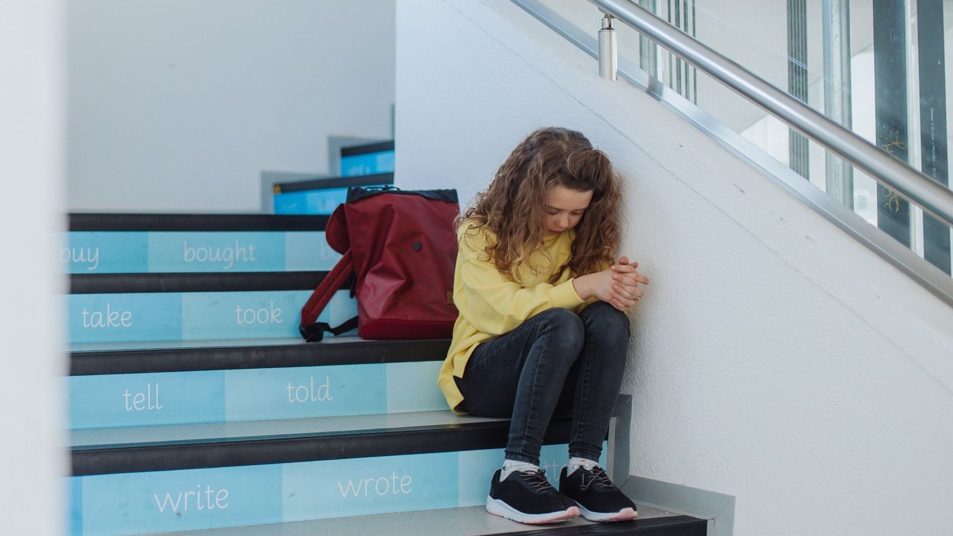 Faut-il impliquer les élèves dans la détection du harcèlement scolaire ? 'Ce phénomène reste à hauteur des jeunes'