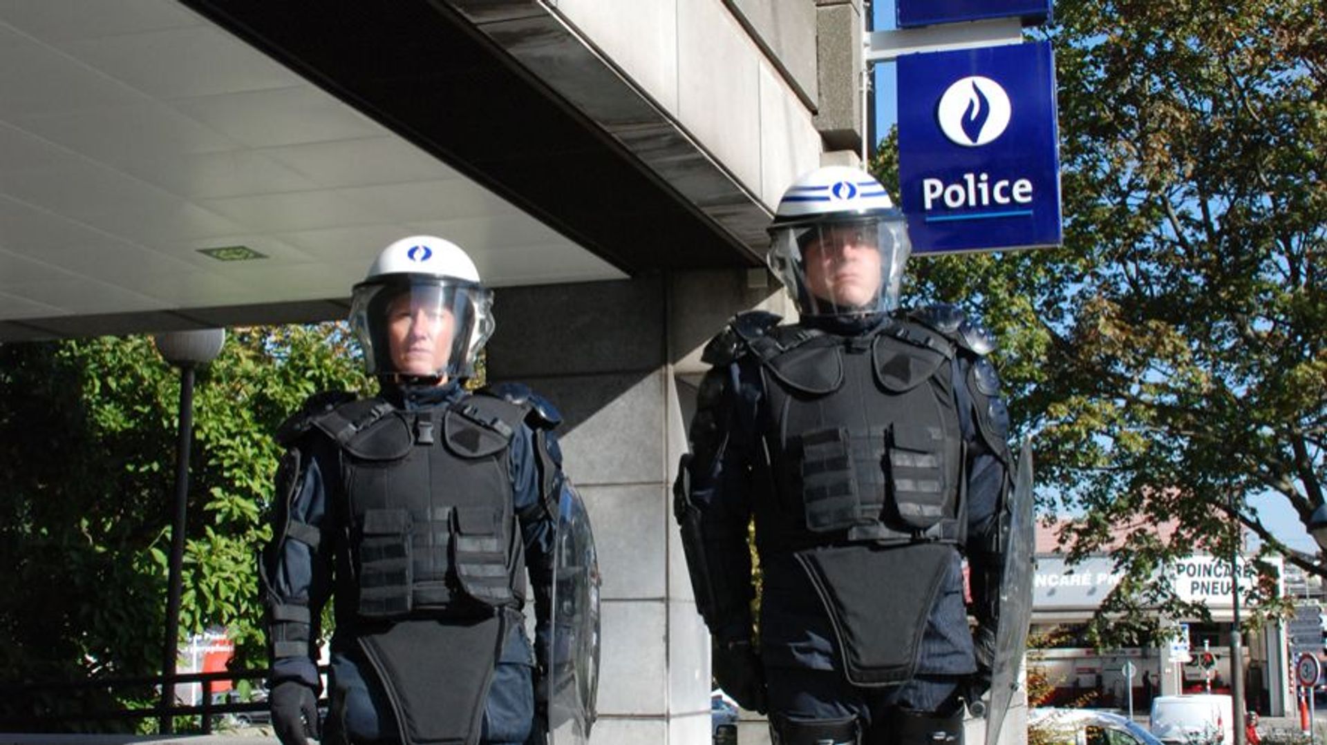 Zone de Police de Liège: du nouveau matériel pour être plus efficace - RTBF Actus