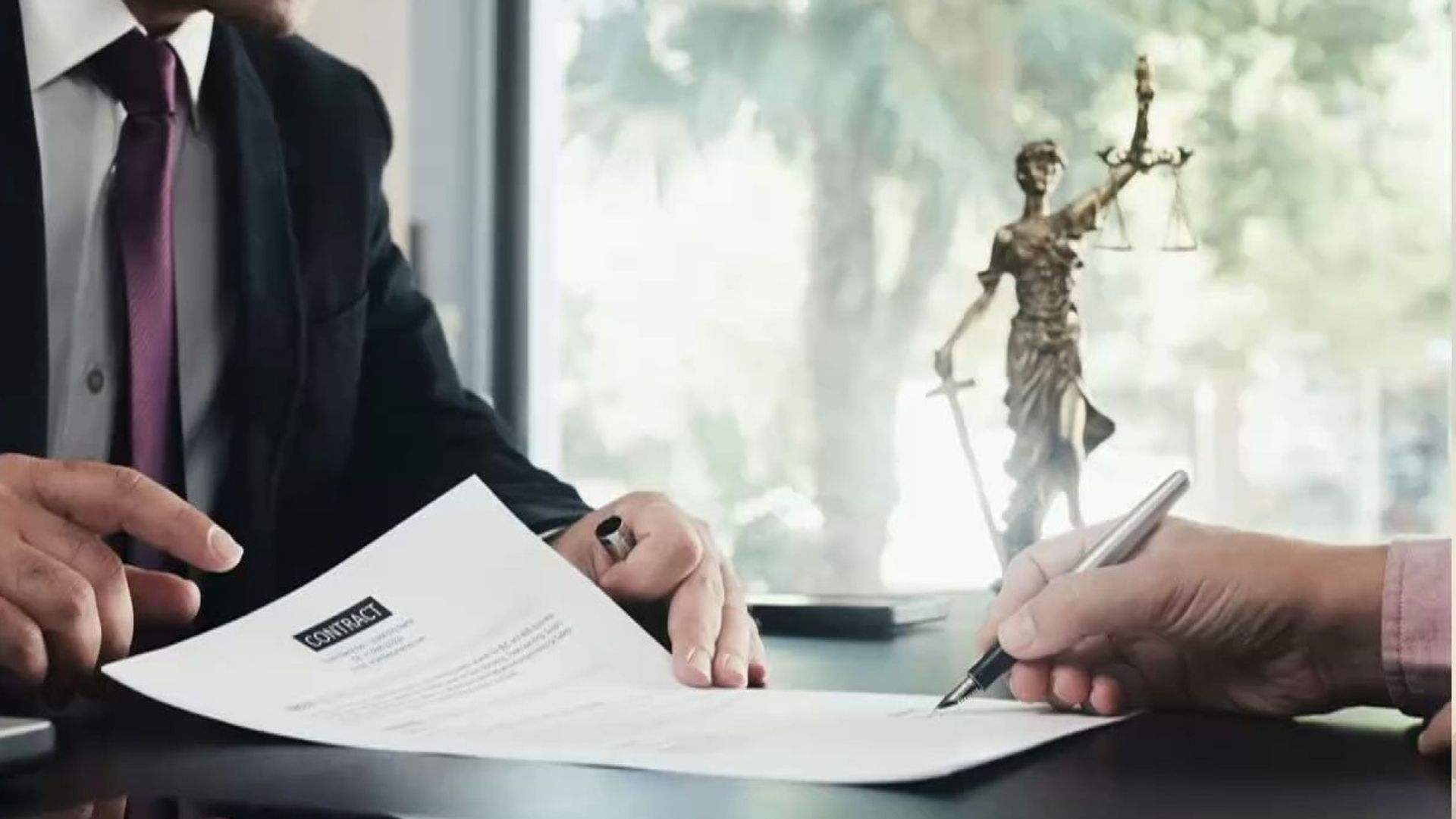 Les conseils d’un notaire pour bien préparer sa succession - RTBF Actus