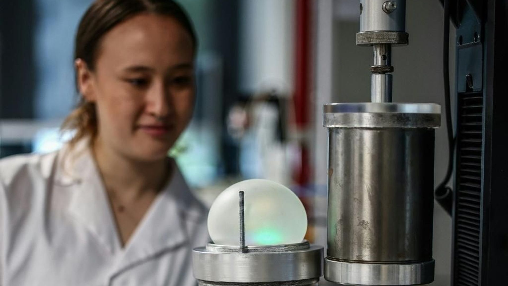 Biodégradable en neuf mois : à Londres, le ballon fait sa révolution verte
