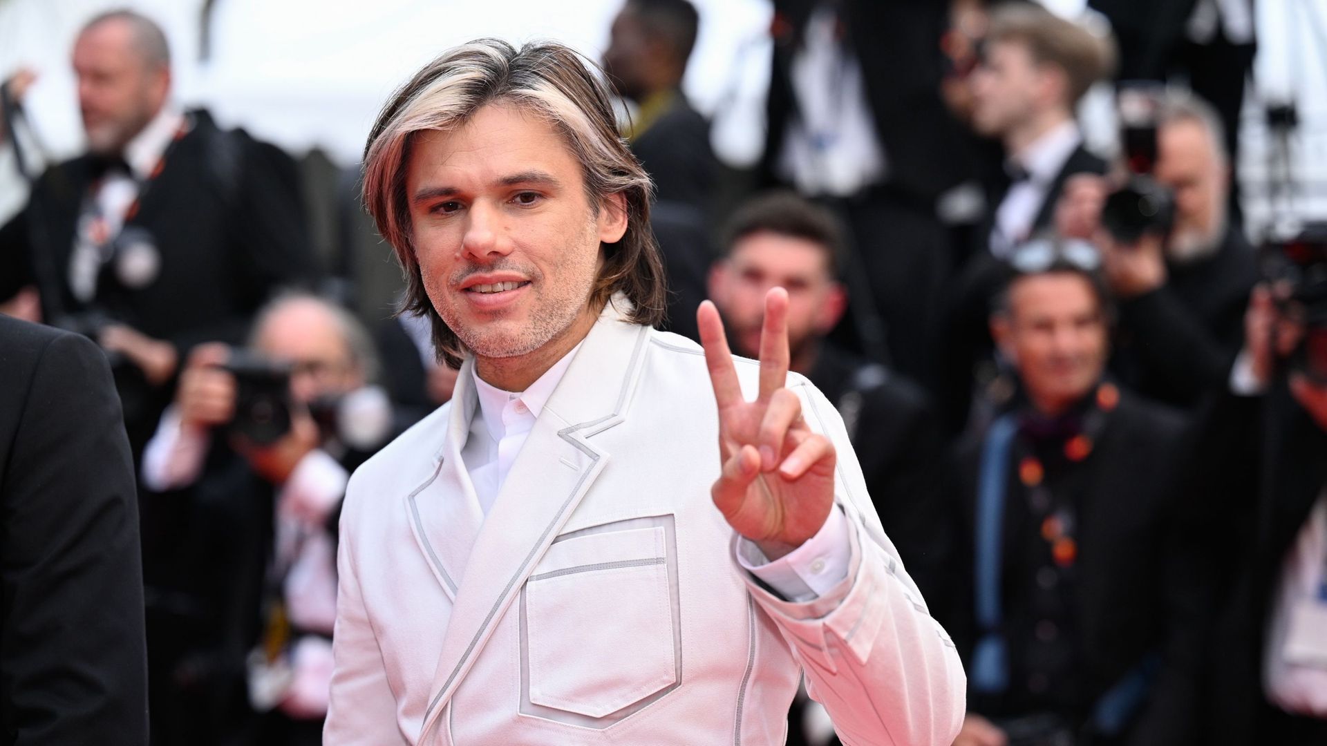 "J’aime bien créer de l’émotion" : Orelsan raconte au Papotin comment il écrit, entre fiction et réalité