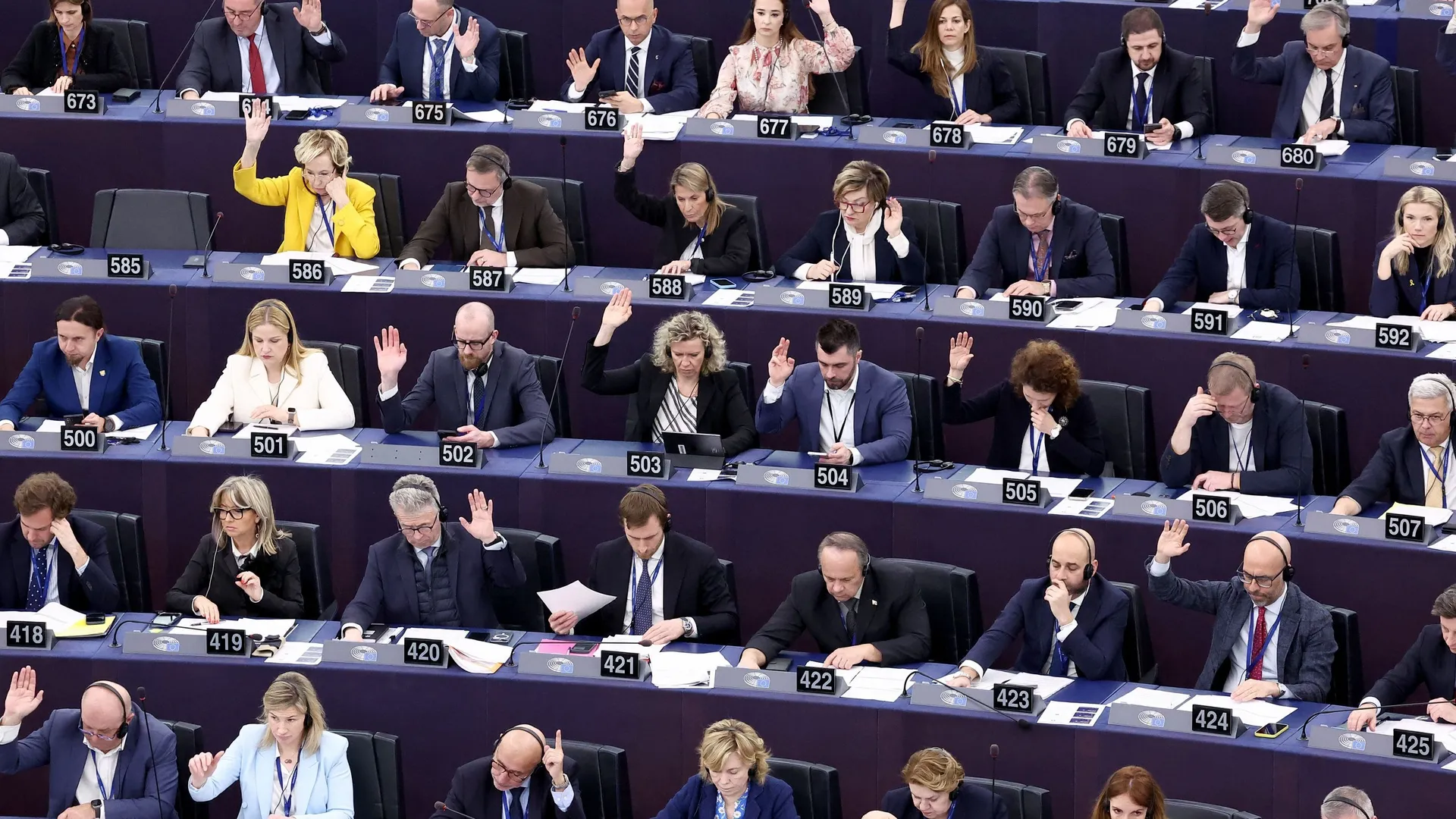 Trop peu de femmes dans la politique européenne : 'Il faut oser prendre ...