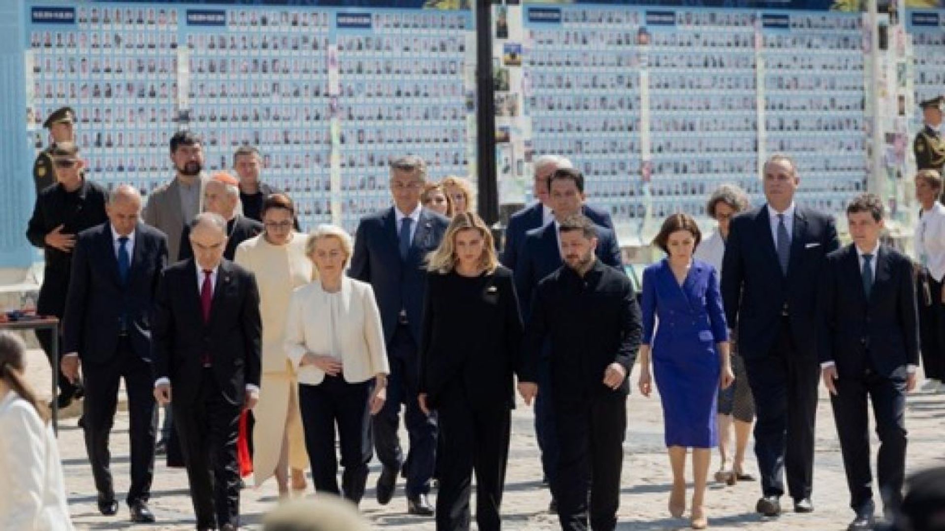 Guerre en Ukraine : Von der Leyen annonce à Kiev un partenariat entre l’Europe et l’Ukraine sur les drones