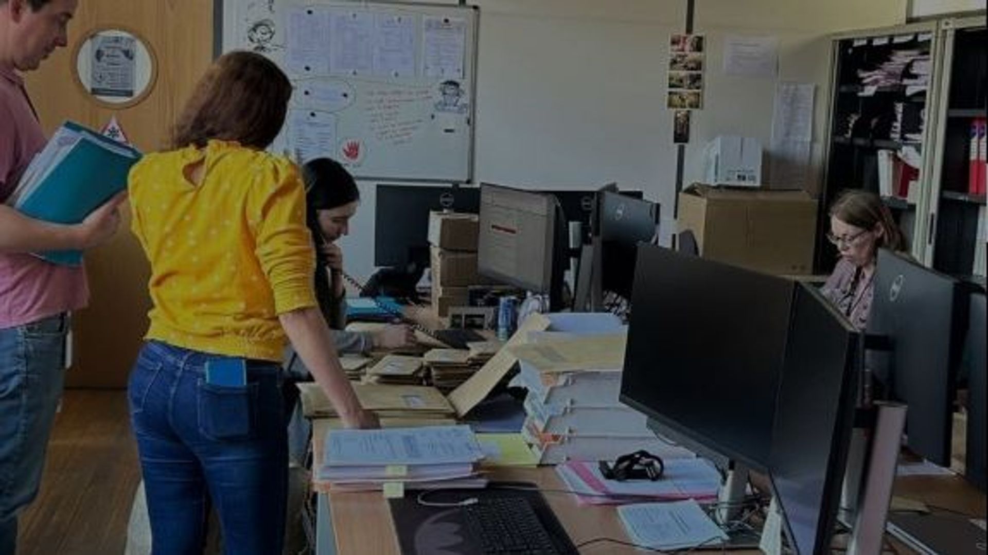 Grève chez bpost : le travail du greffe du Tribunal de première instance de Hainaut perturbé