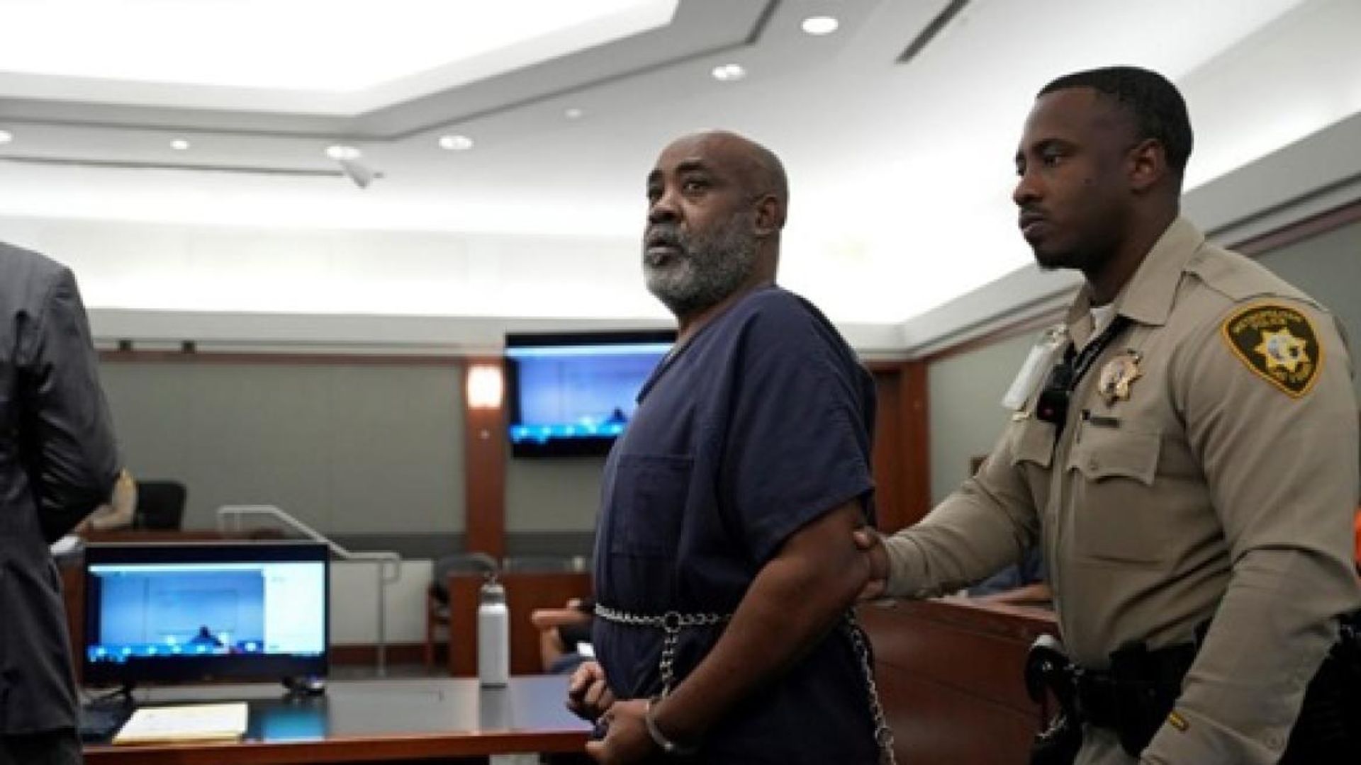 Meurtre de Tupac Shakur : trente ans après les faits, un ex-chef de gang comparaît pour son assassinat