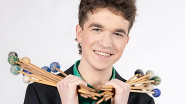 "Je vis le rêve d’un musicien" : le marimbiste Simon Nakhimovitch représente la Belgique à l’Eurovision des Jeunes Musiciens classiques