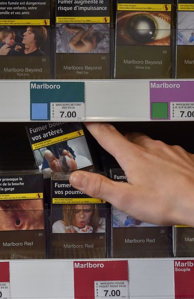 Interdiction de fumer avant 18 ans: les mesures anti-tabac ont-elles un  rel impact sur la consommation ? - RTBF Actus